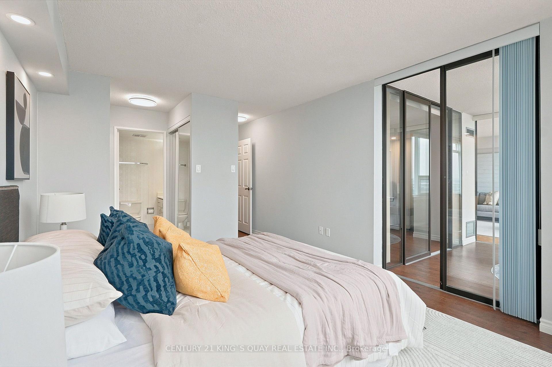 Photo 21 of Unit 1908, 55 Skymark Drive, North York, Hillcrest Village — HOMEH