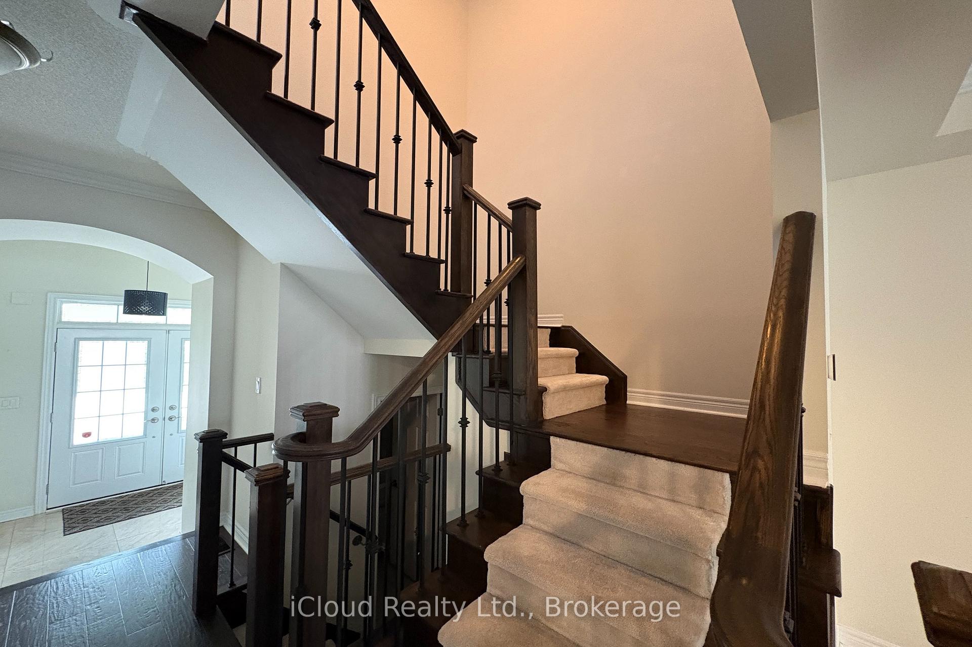 Photo 21 of 2466 Village Common, Oakville, Bronte Creek — HOMEH