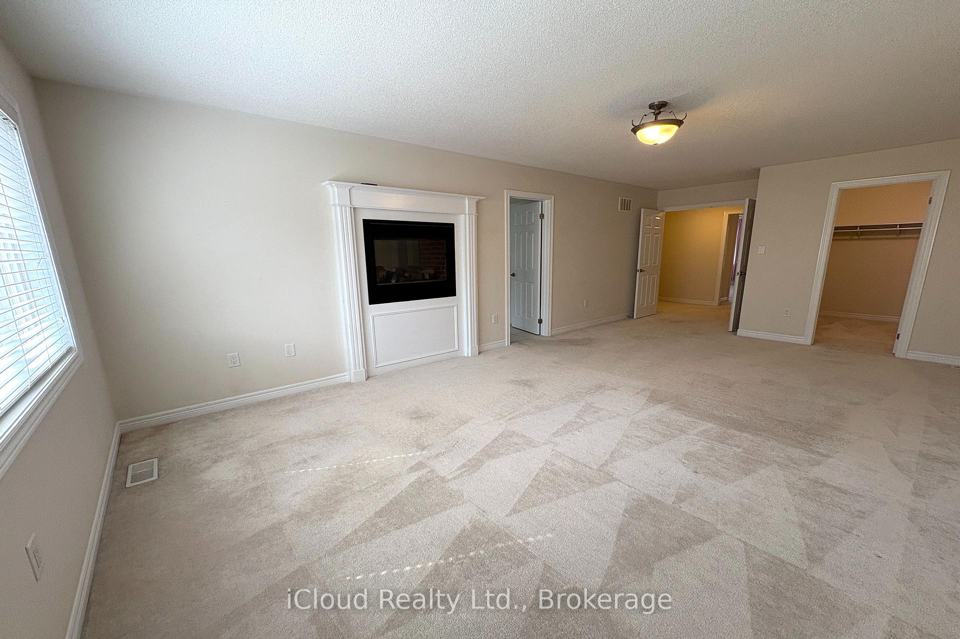 Photo 34 of 2466 Village Common, Oakville, Bronte Creek — HOMEH