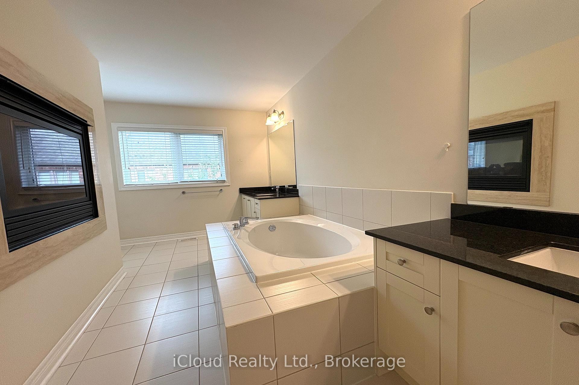 Photo 39 of 2466 Village Common, Oakville, Bronte Creek — HOMEH