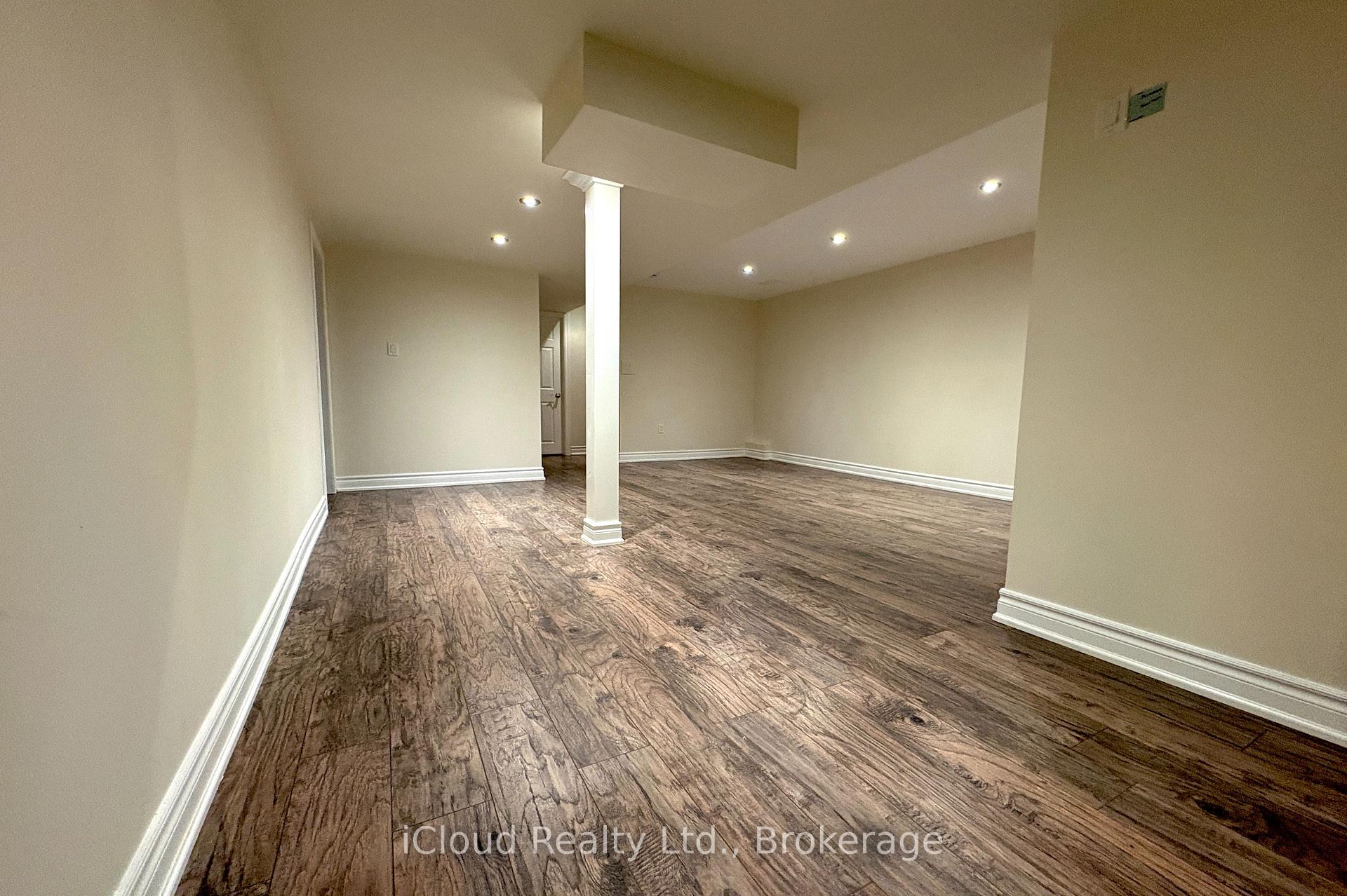 Photo 48 of 2466 Village Common, Oakville, Bronte Creek — HOMEH