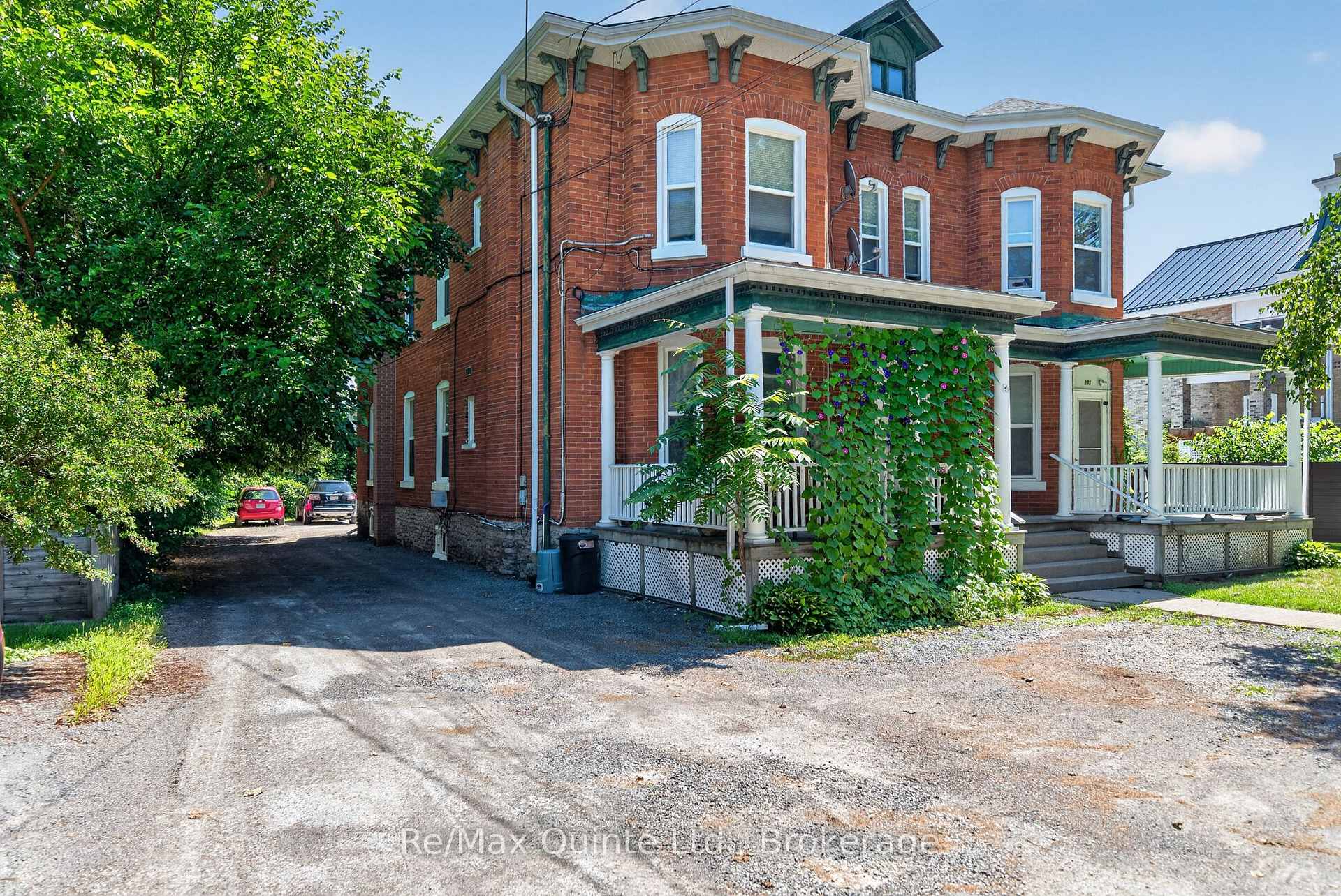 Photo 11 of 205 Charles Street, Belleville, Belleville Ward — HOMEH