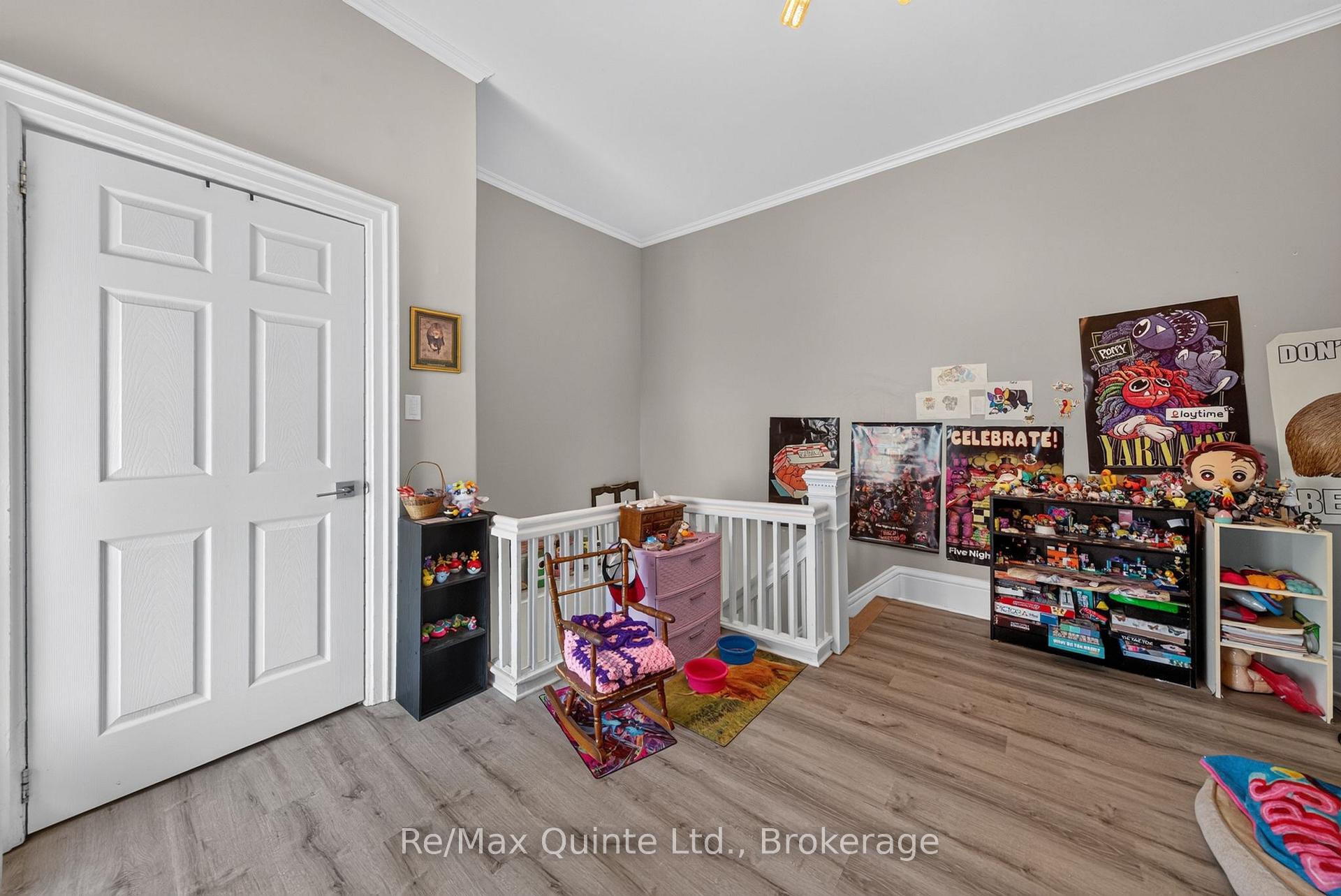 Photo 15 of 205 Charles Street, Belleville, Belleville Ward — HOMEH