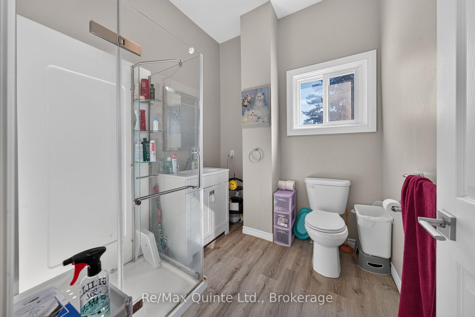 Photo 17 of 205 Charles Street, Belleville, Belleville Ward — HOMEH