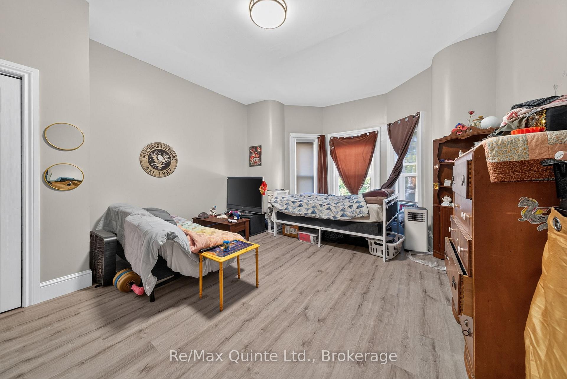 Photo 19 of 205 Charles Street, Belleville, Belleville Ward — HOMEH