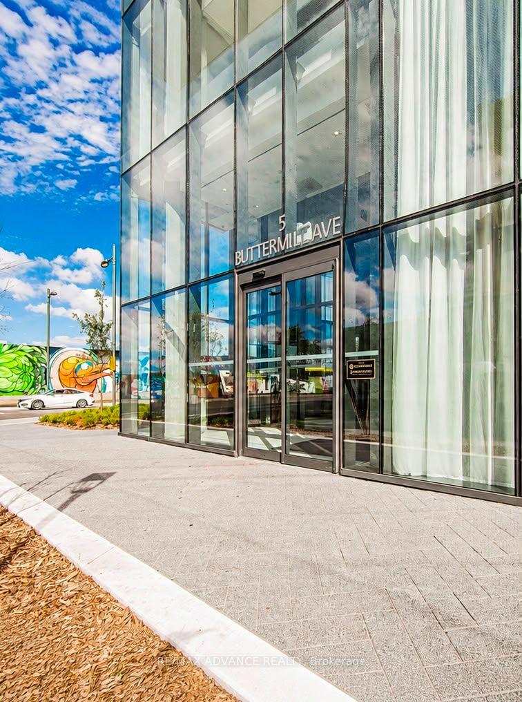 Photo 2 of Unit 2008, 5 Buttermill Avenue, Vaughan, Vaughan Corporate Centre — HOMEH