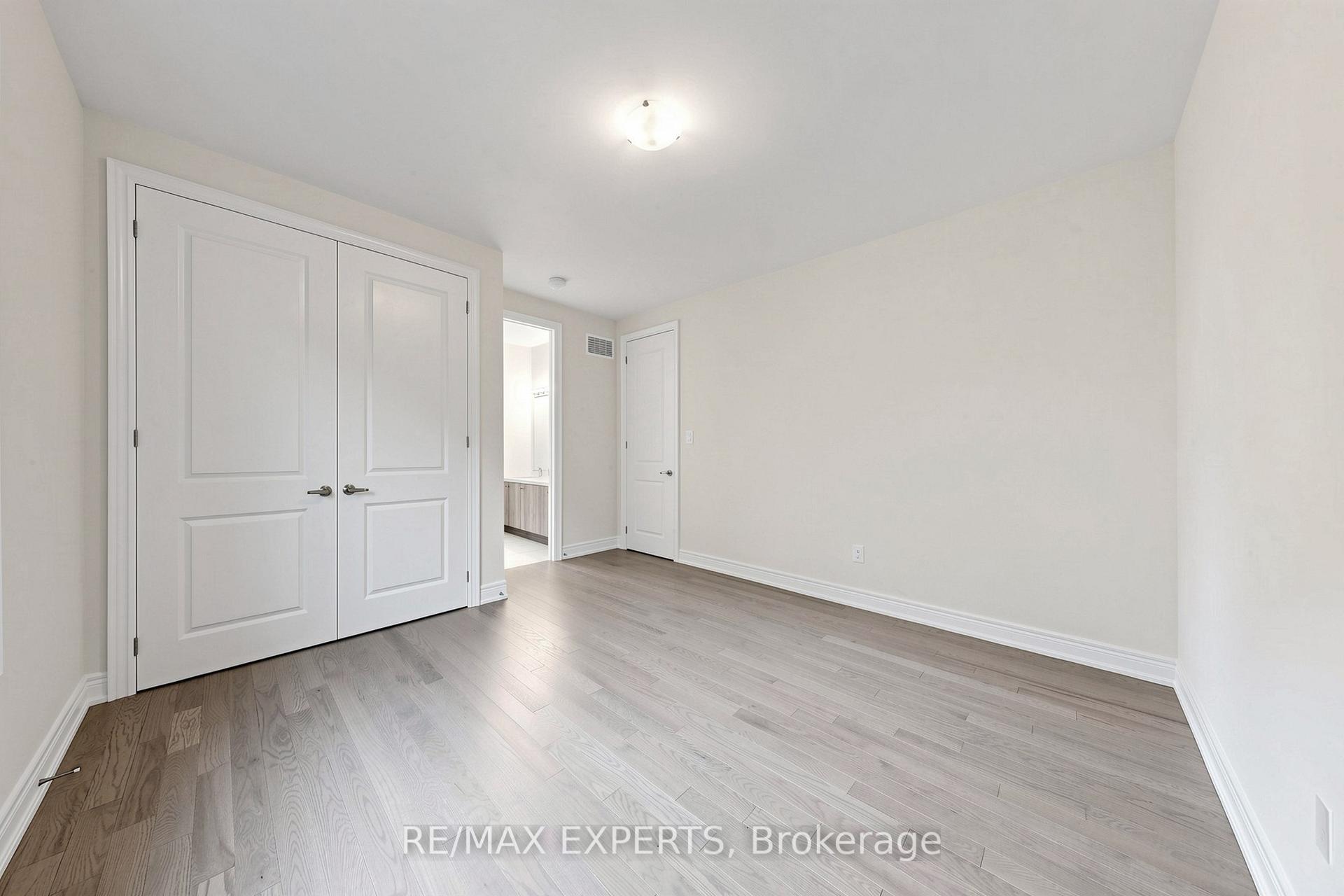 Photo 33 of 7 Lorraine Hand Crescent, Georgina, Keswick South — HOMEH