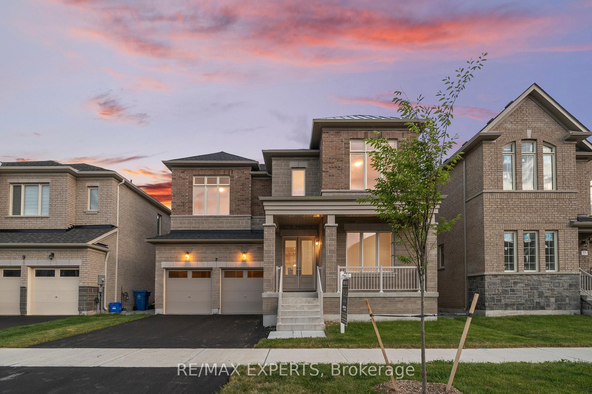 Photo 46 of 7 Lorraine Hand Crescent, Georgina, Keswick South — HOMEH