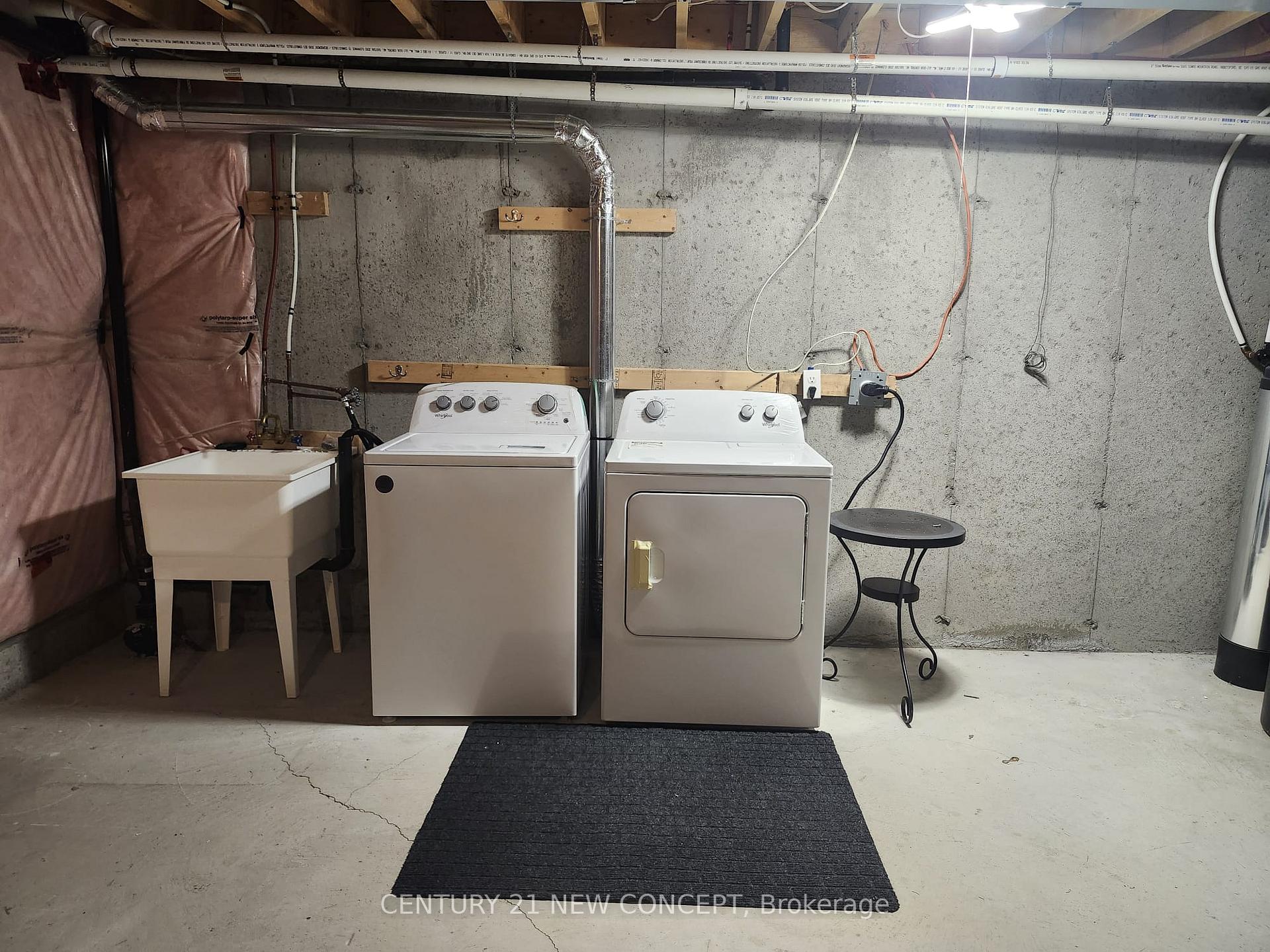 Photo 18 of 101 Big Hill Crescent, Vaughan, Patterson — HOMEH