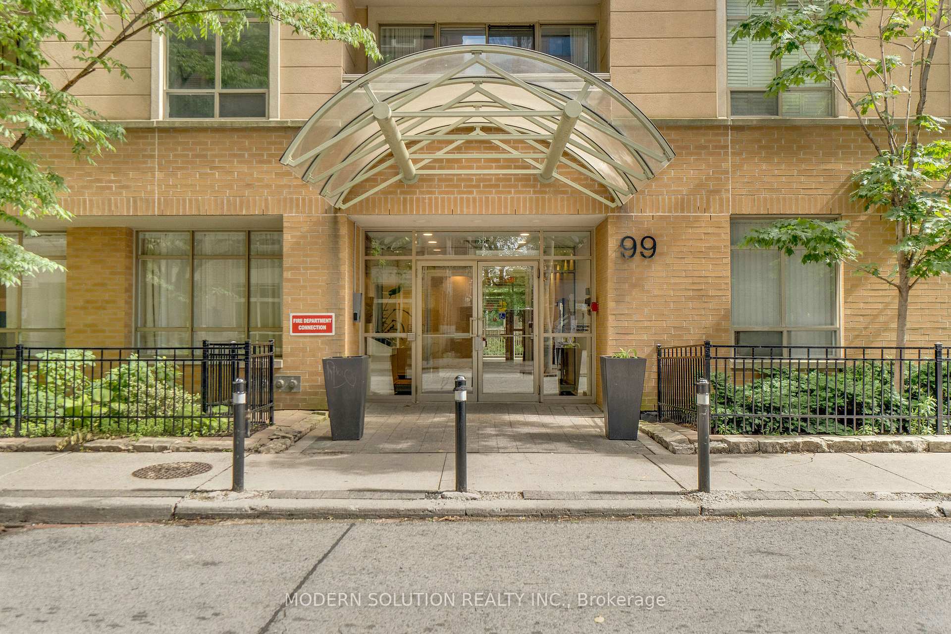 Photo 3 of Unit 201, 99 Hayden Street, Toronto, Church-Yonge Corridor — HOMEH