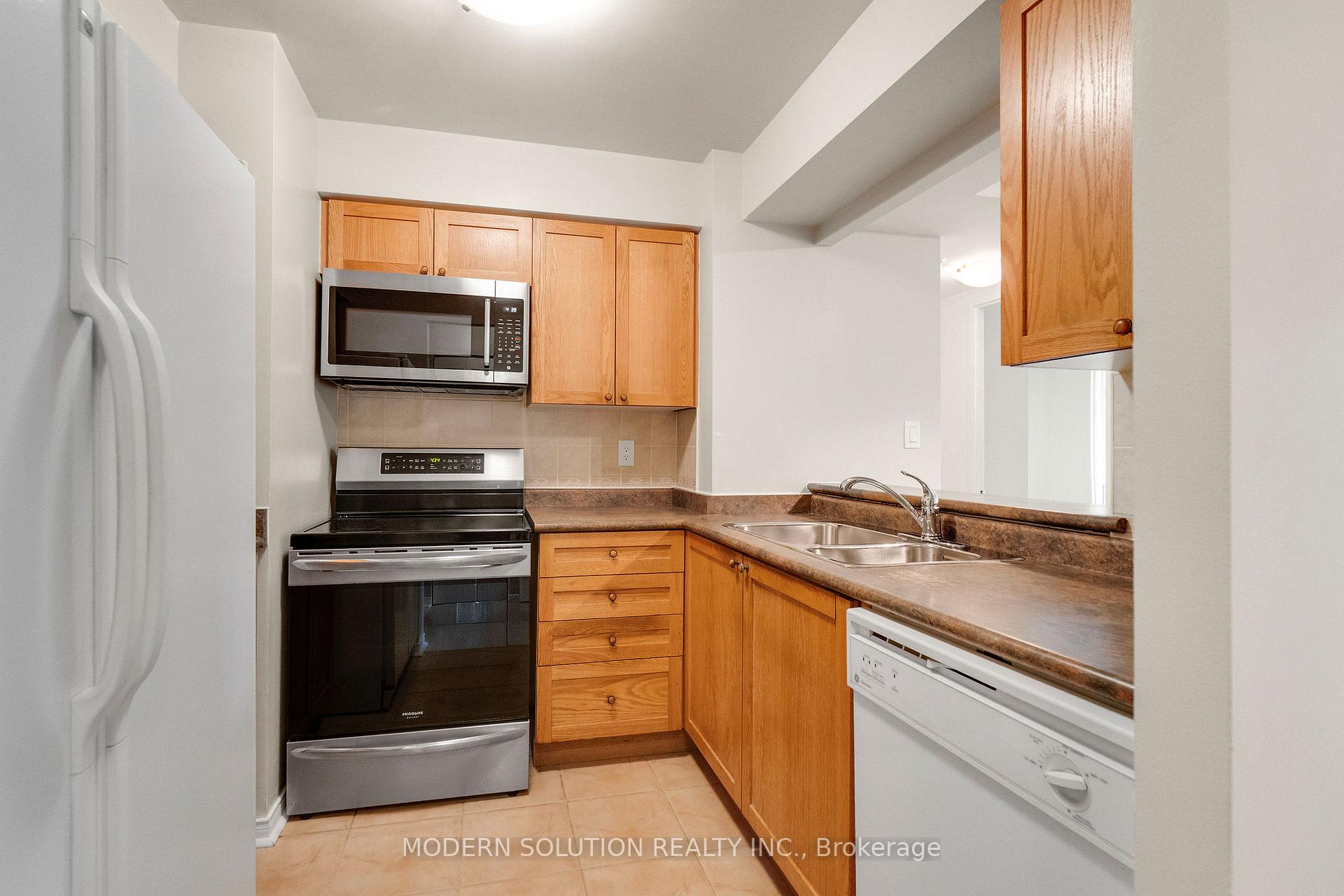 Photo 17 of Unit 201, 99 Hayden Street, Toronto, Church-Yonge Corridor — HOMEH