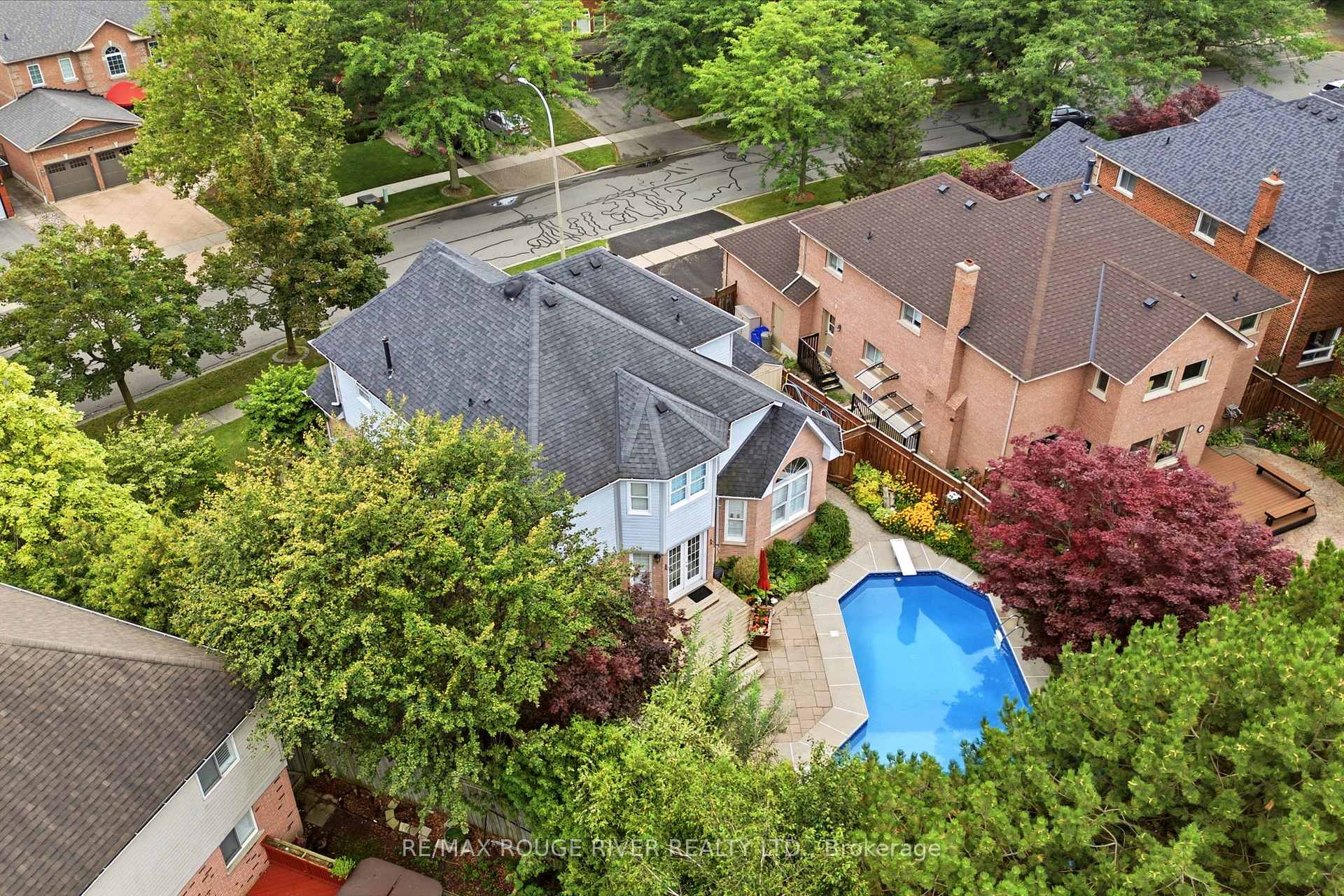 Photo 51 of 34 Kennett Drive, Whitby, Lynde Creek — HOMEH