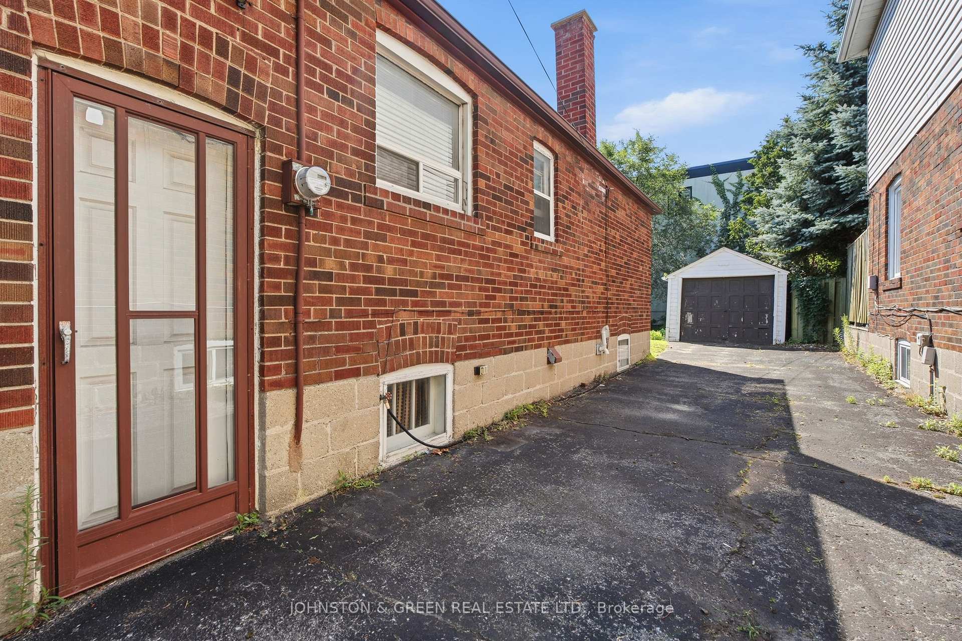 Photo 37 of 425 O'Connor Drive, Toronto, East York — HOMEH