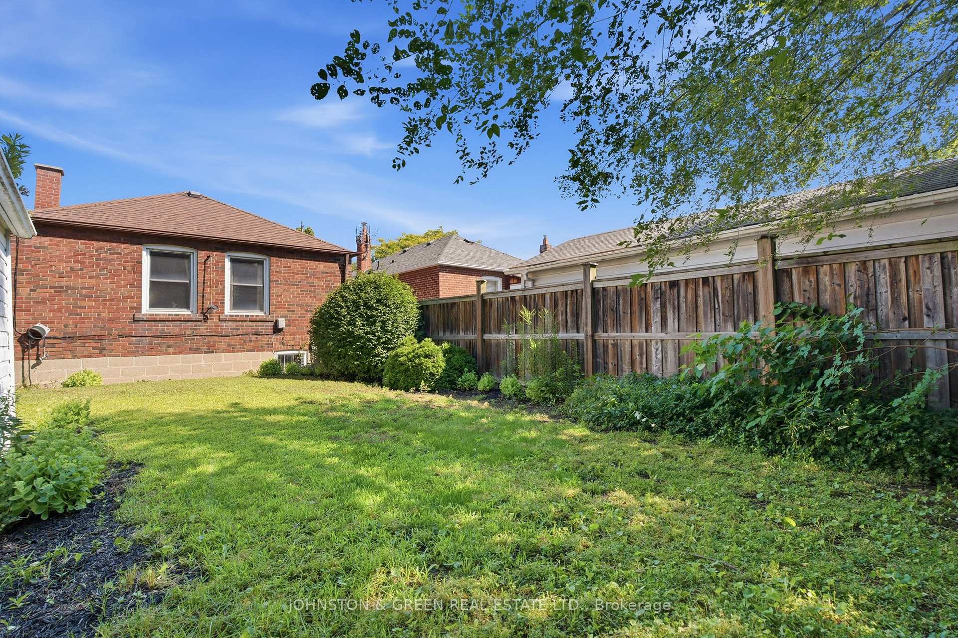 Photo 40 of 425 O'Connor Drive, Toronto, East York — HOMEH