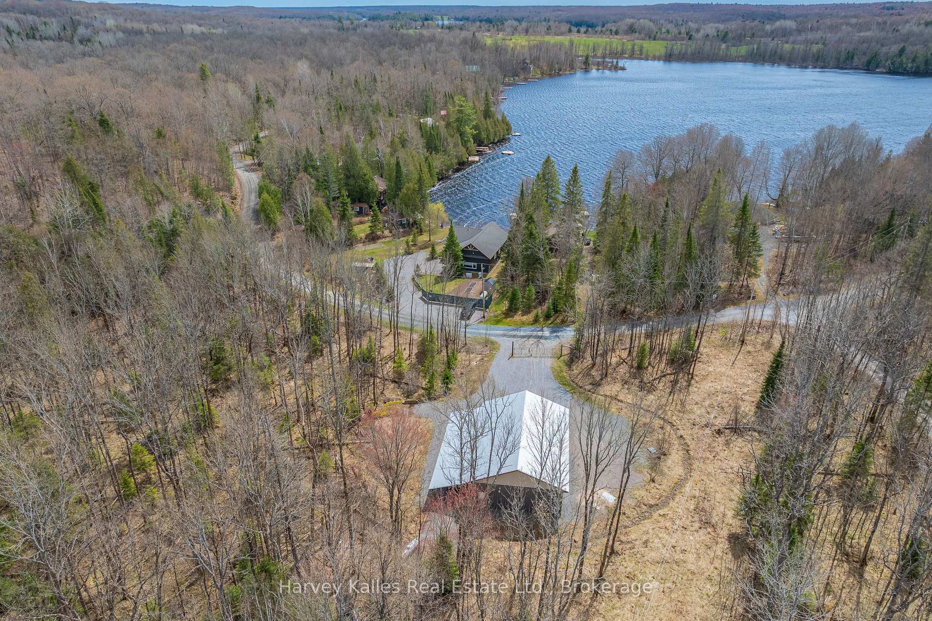 Photo 6 of 40 Sunset Cove Road, Seguin — HOMEH