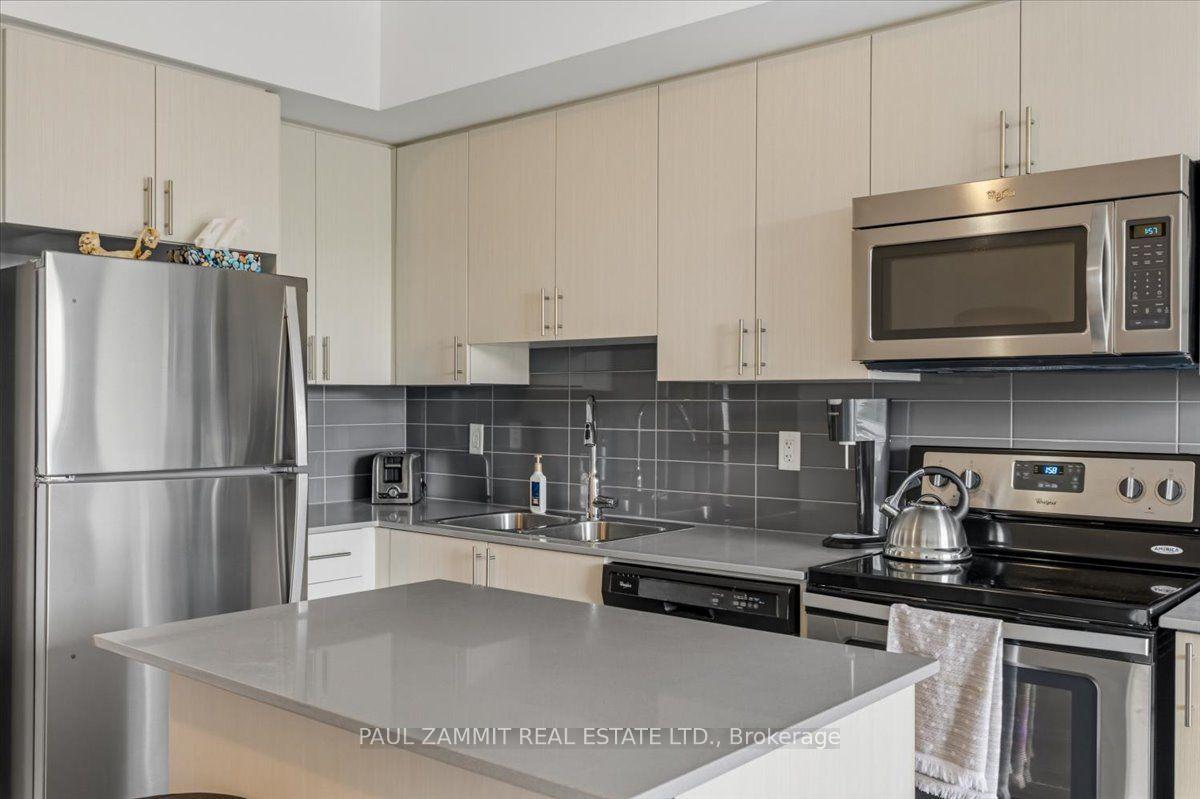 Photo 6 of Unit 203, 7890 Bathurst Street, Vaughan, Beverley Glen — HOMEH