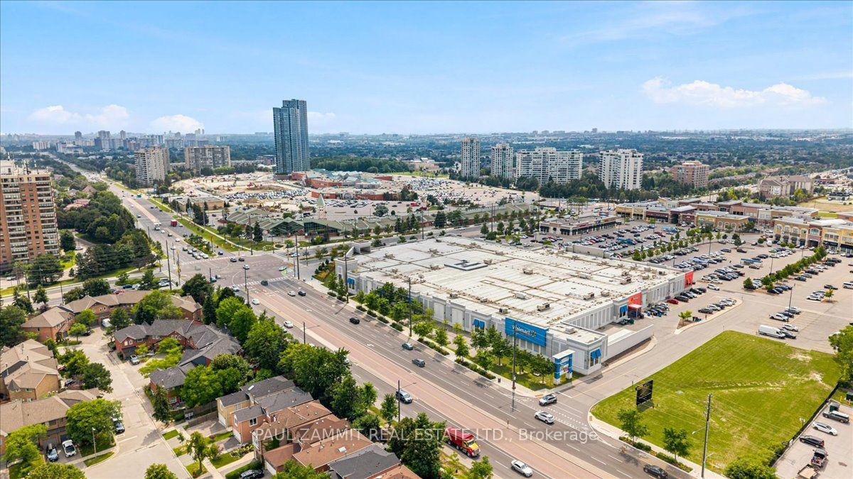 Photo 28 of Unit 203, 7890 Bathurst Street, Vaughan, Beverley Glen — HOMEH