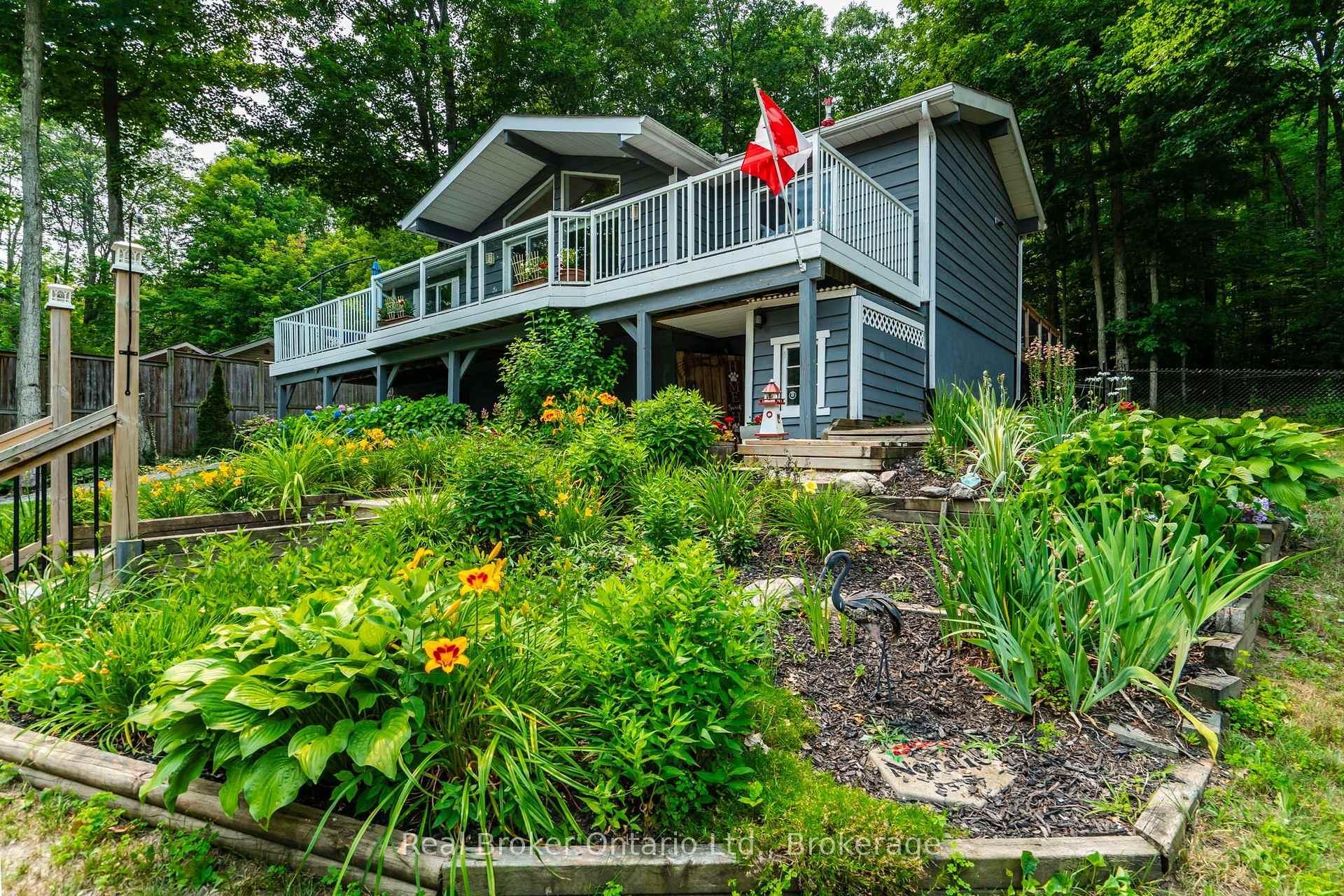 Photo 3 of 120 Farlain Lake Road W, Tiny, Rural Tiny — HOMEH