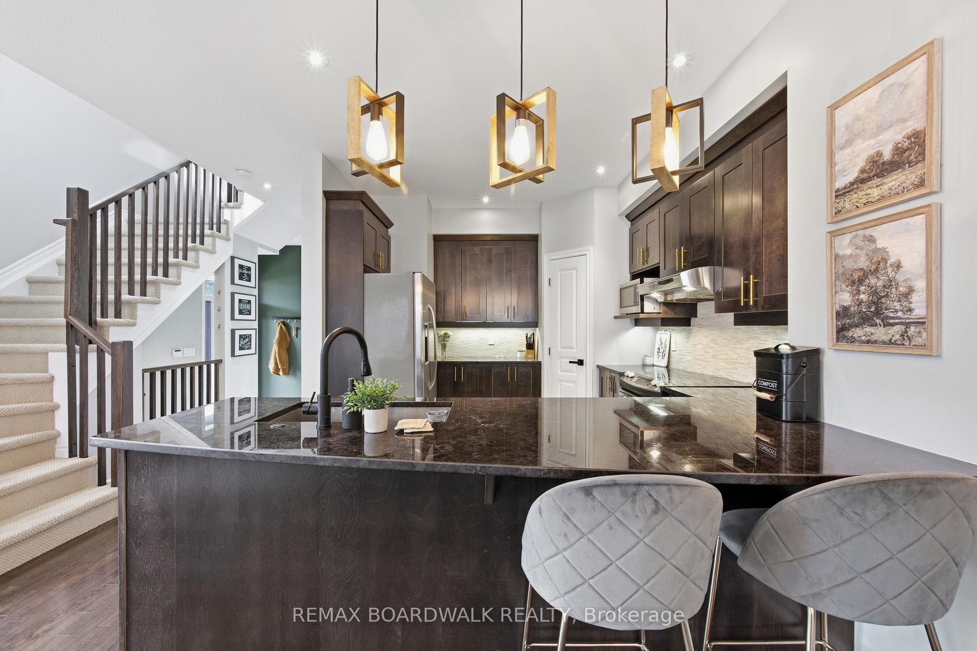 Photo 12 of 375 Cooks Mill Crescent, Ottawa, Riverside South — HOMEH