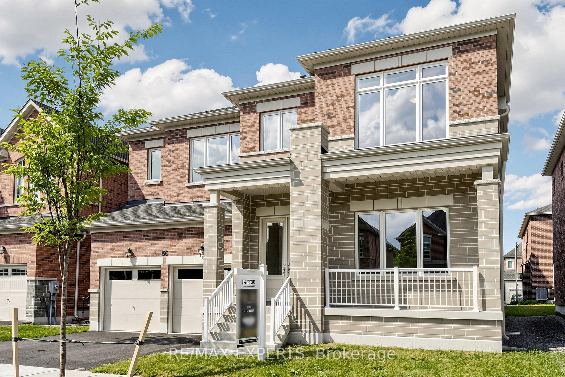 Photo 2 of 60 Bud Leggett Crescent, Georgina, Keswick South — HOMEH
