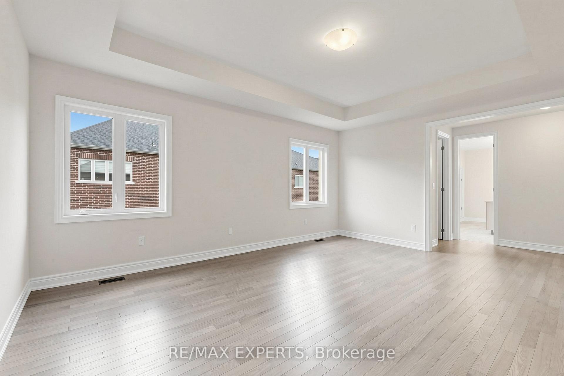 Photo 26 of 60 Bud Leggett Crescent, Georgina, Keswick South — HOMEH