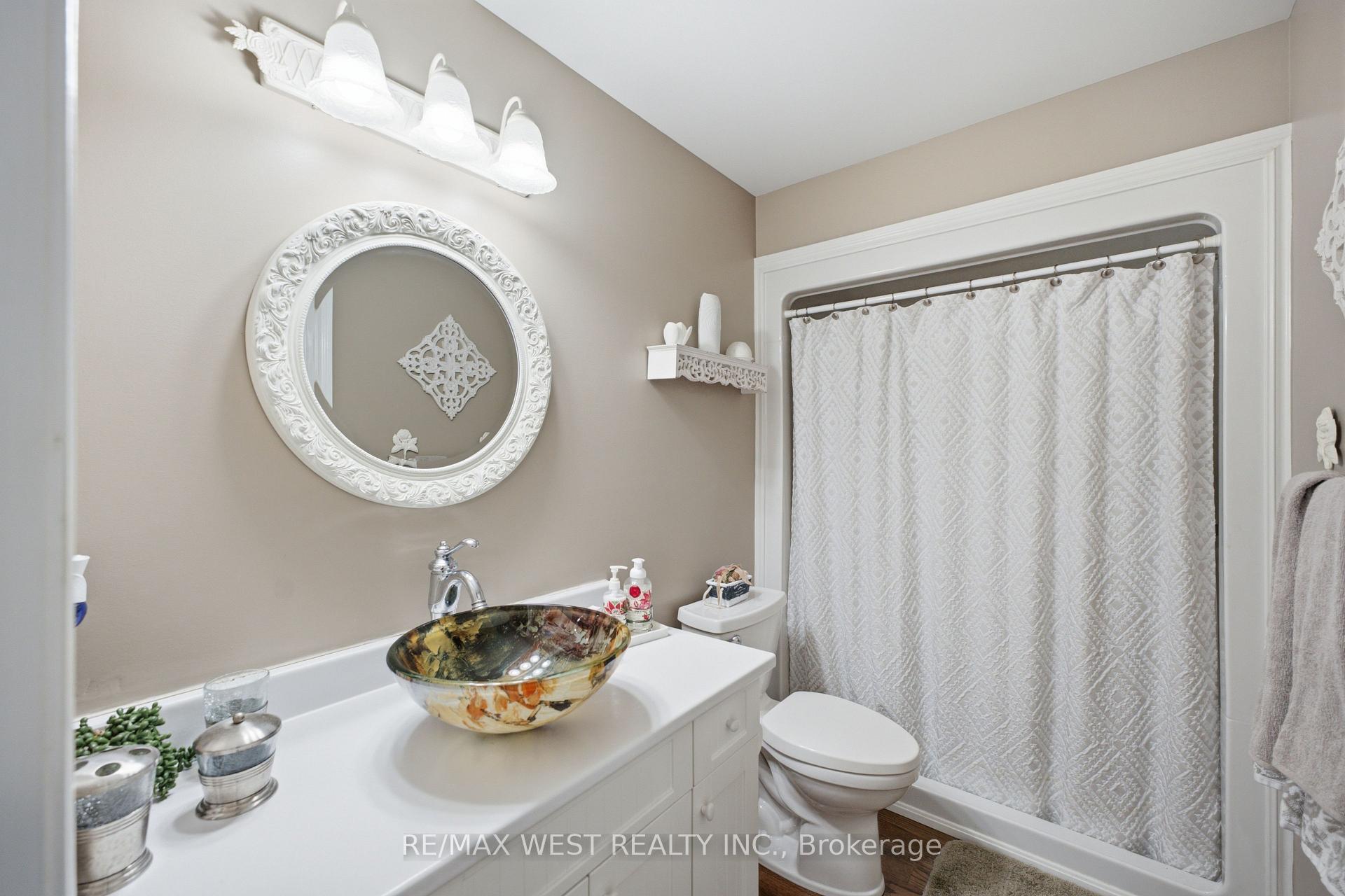 Photo 8 of 289 Raglan Street, Brighton — HOMEH