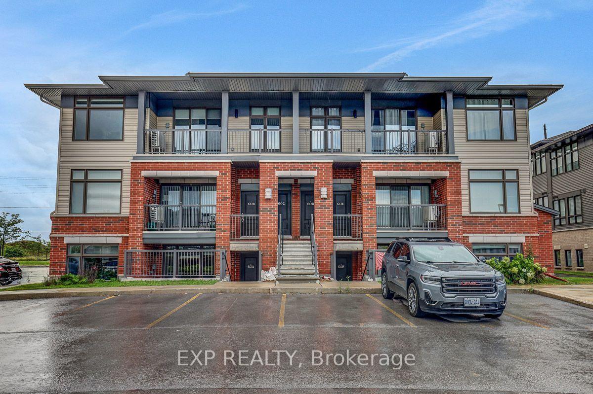 Photo 1 of Unit C, 60 Jaguar Private, Ottawa, Kanata - Emerald Meadows/Trailwest — HOMEH