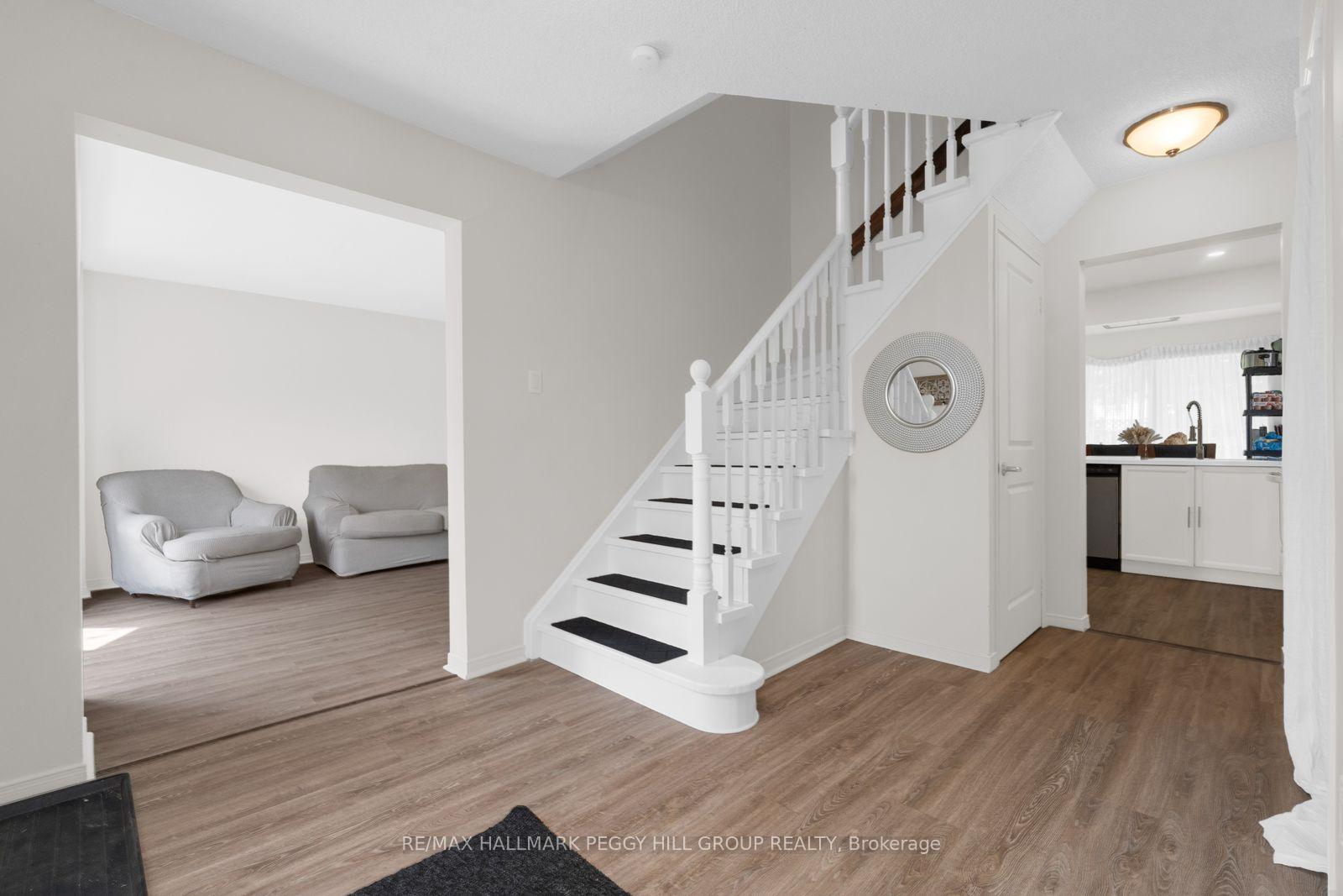 Photo 2 of 468 Grove Street E, Barrie, Grove East — HOMEH