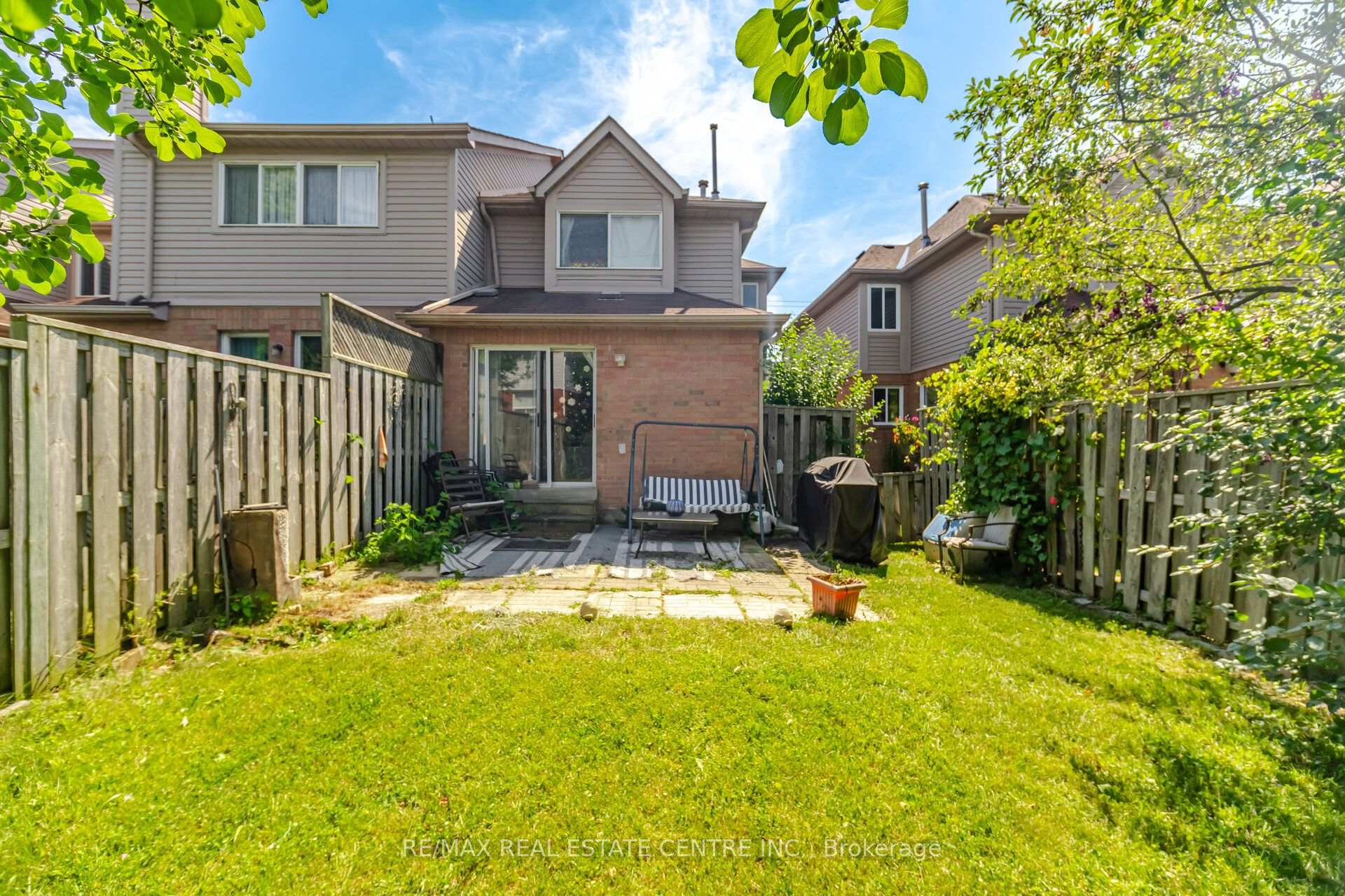 Photo 49 of 40 Langdale Crescent, Brampton, Fletcher's West — HOMEH