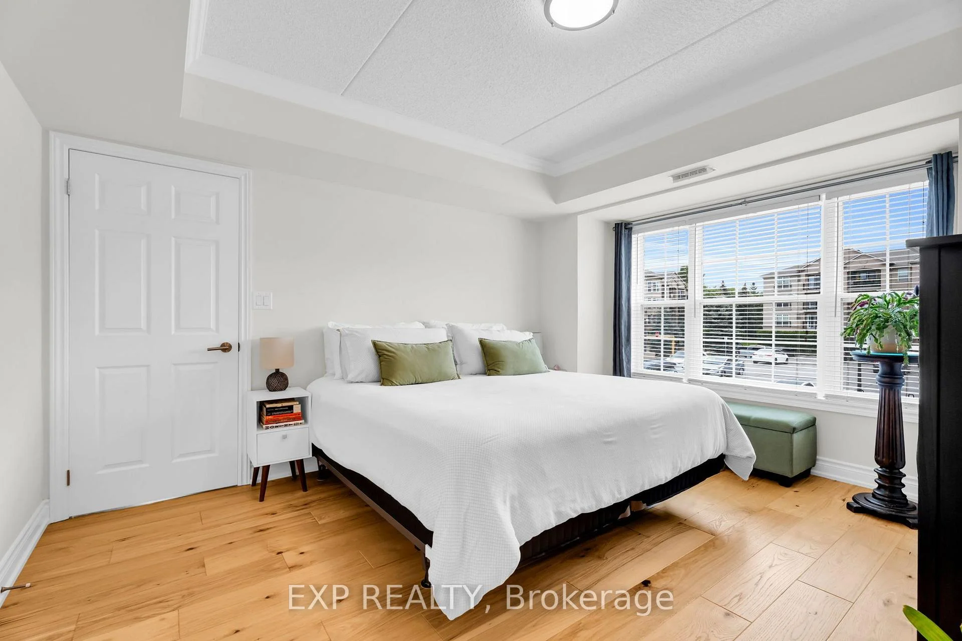 Photo 31 of Unit 214, 2035 Appleby Line, Burlington, Uptown — HOMEH