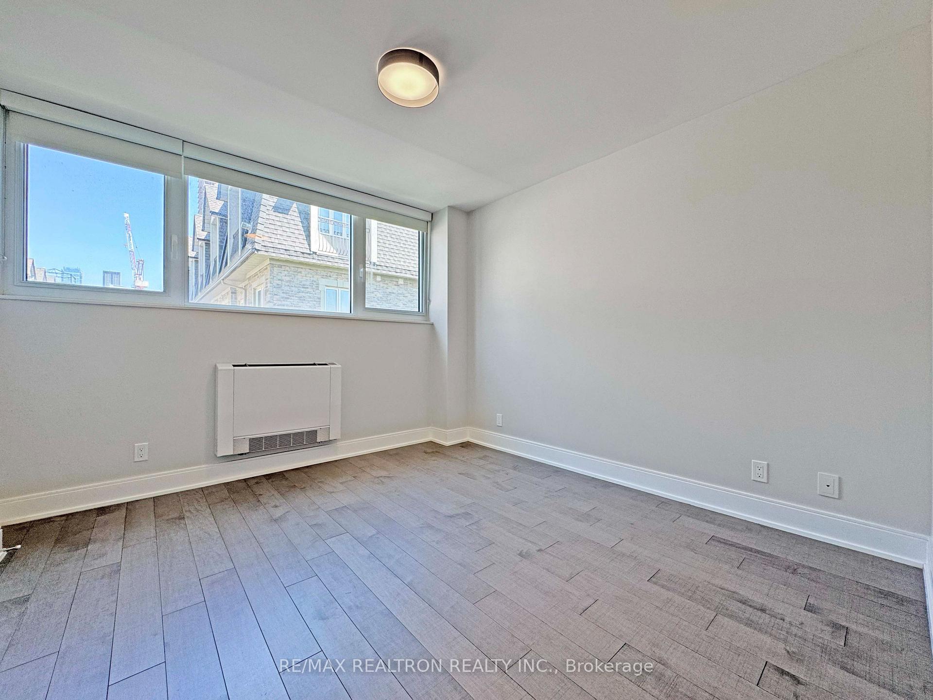Photo 17 of Unit 301, 11 Walmer Road, Toronto, The Annex — HOMEH