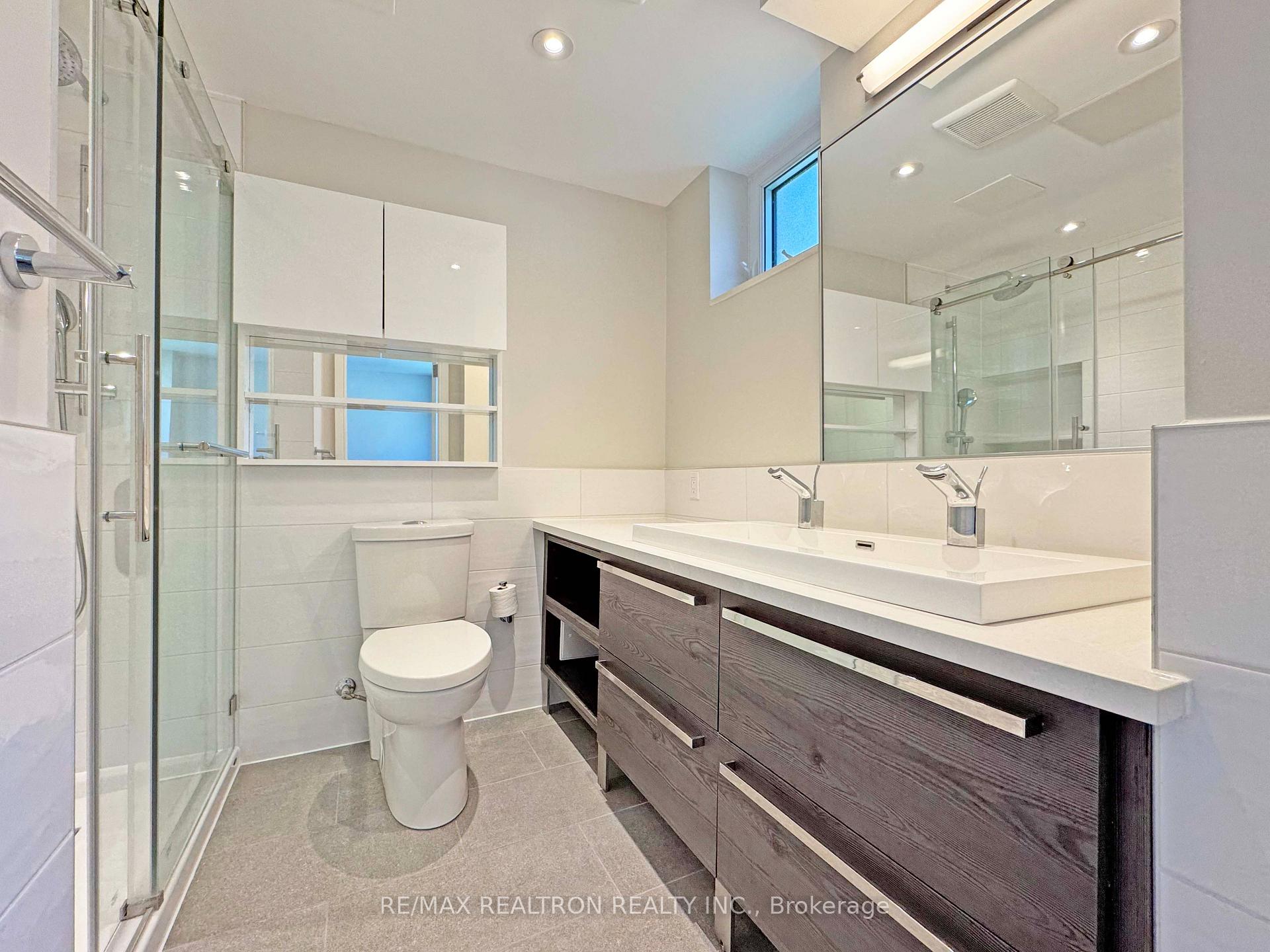 Photo 21 of Unit 301, 11 Walmer Road, Toronto, The Annex — HOMEH