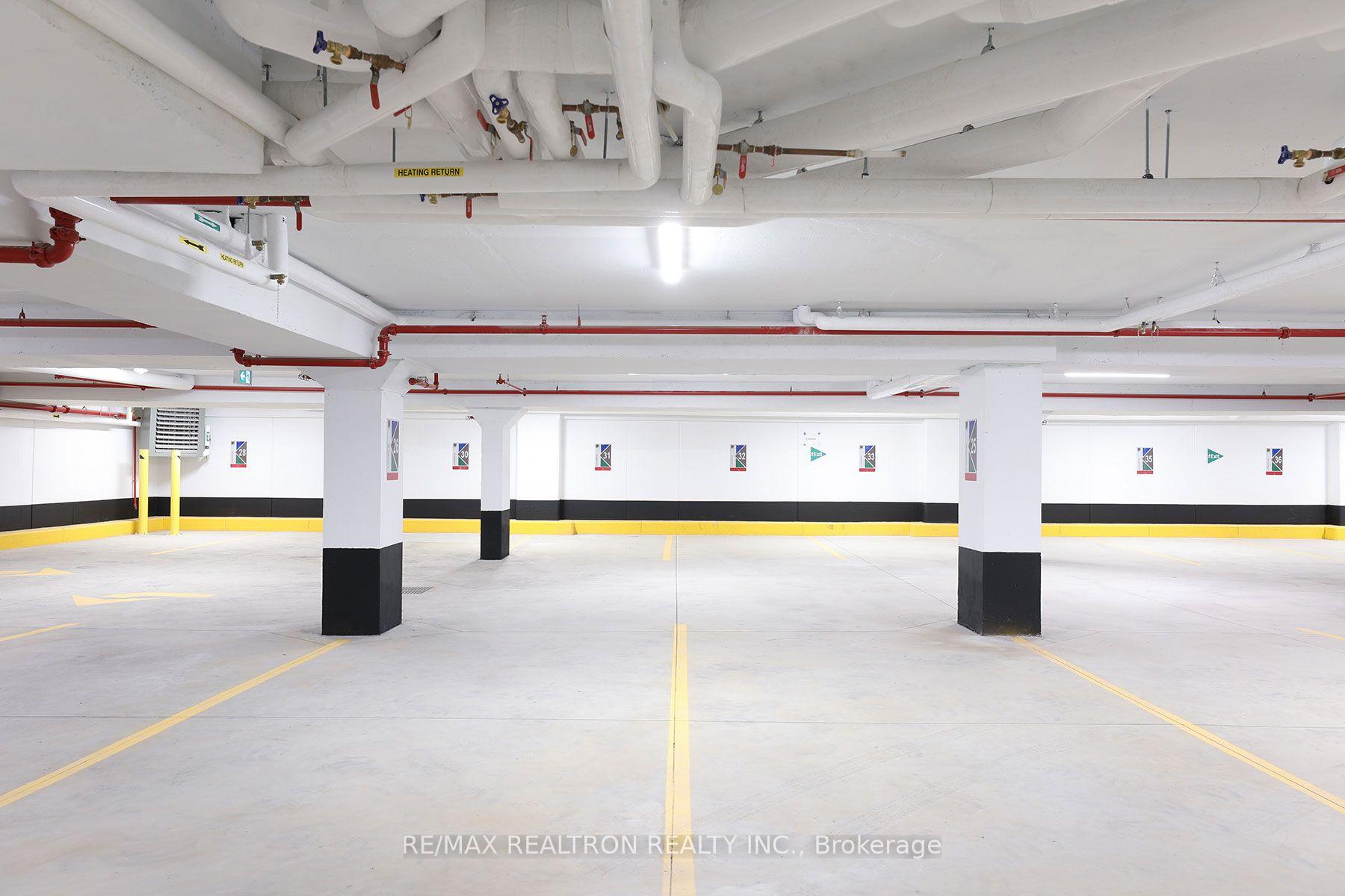 Photo 37 of Unit 301, 11 Walmer Road, Toronto, The Annex — HOMEH