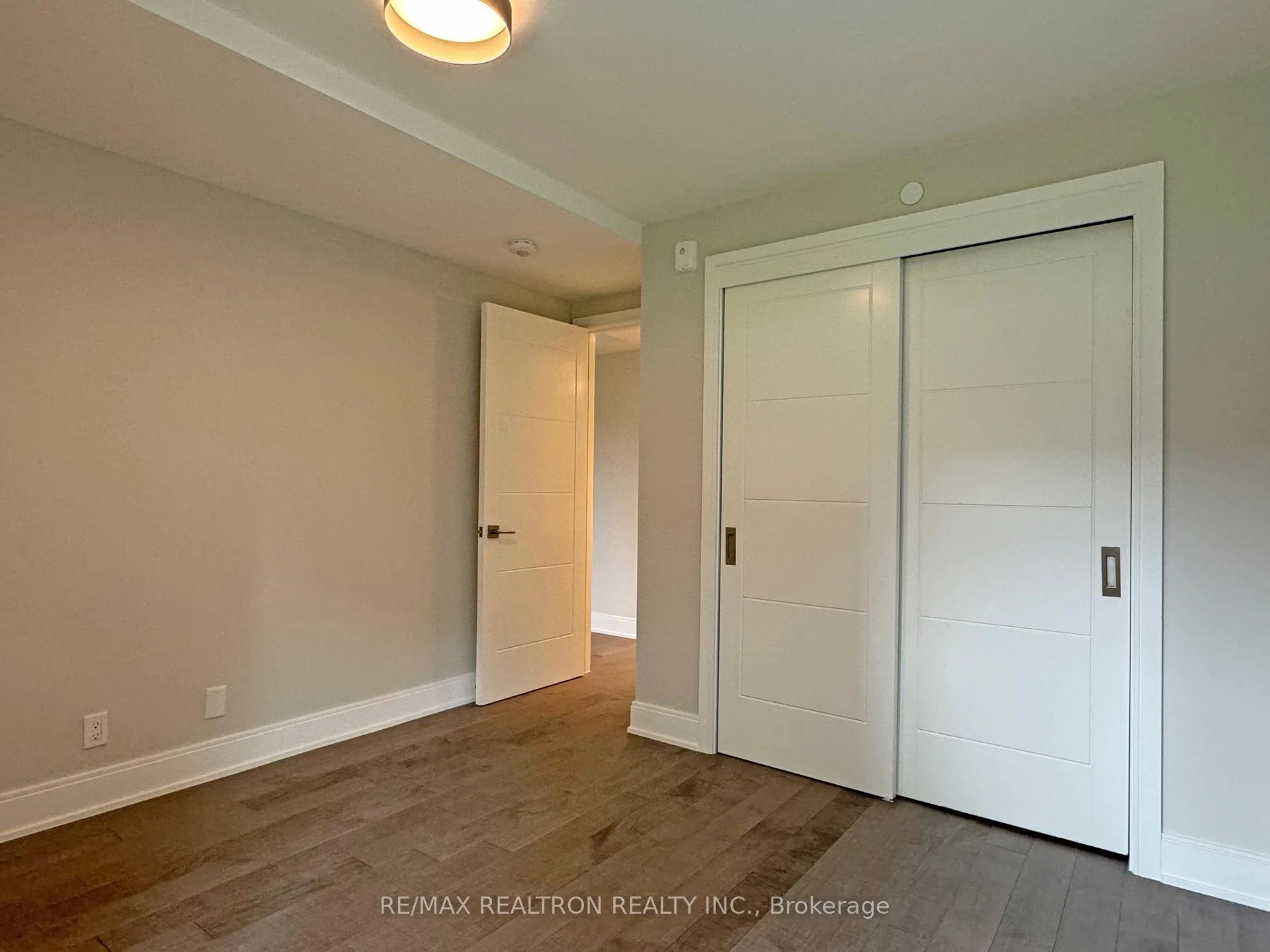 Photo 18 of Unit 301, 11 Walmer Road, Toronto, The Annex — HOMEH