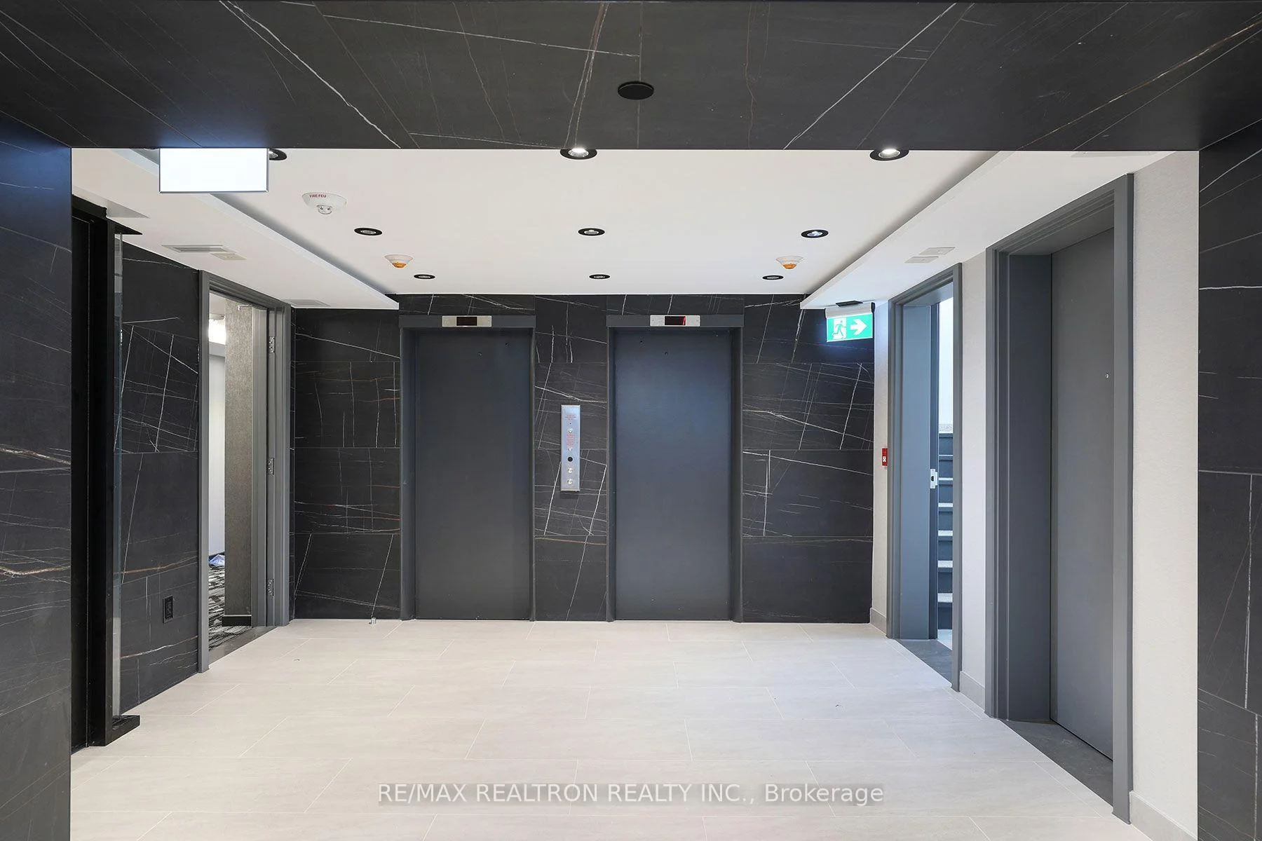 Photo 34 of Unit 301, 11 Walmer Road, Toronto, The Annex — HOMEH
