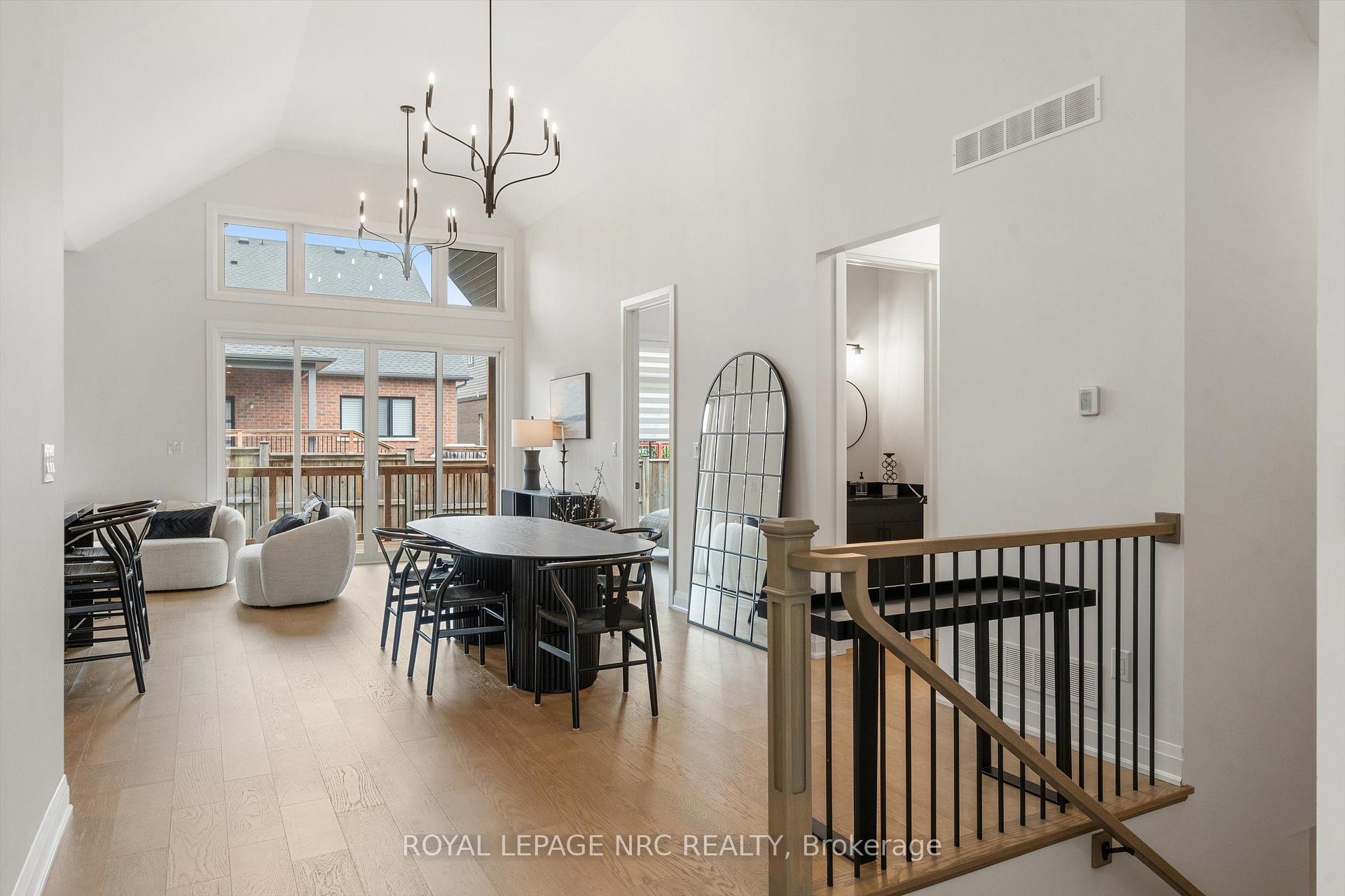 Photo 3 of 11 Primrose Street, Pelham, Fonthill — HOMEH