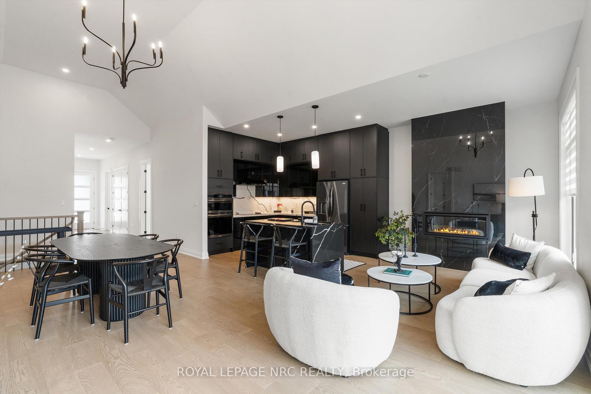 Photo 4 of 11 Primrose Street, Pelham, Fonthill — HOMEH