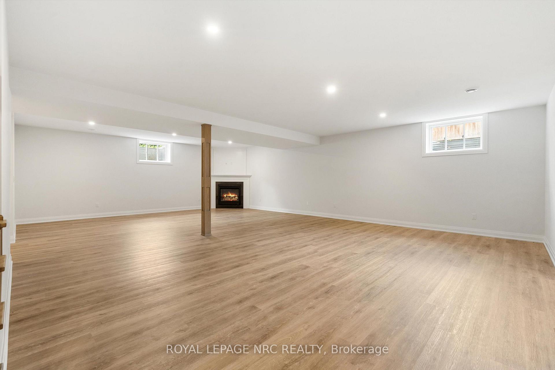 Photo 28 of 11 Primrose Street, Pelham, Fonthill — HOMEH