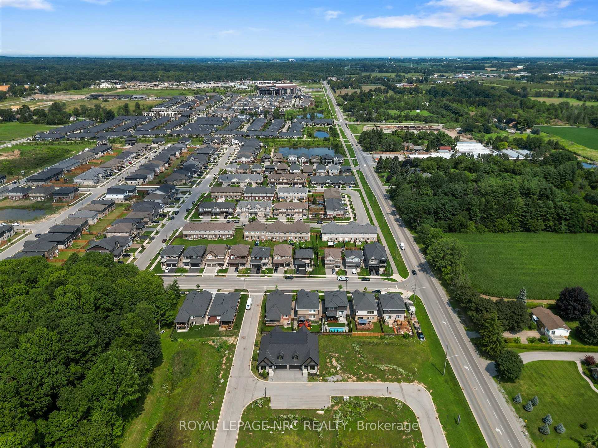Photo 41 of 11 Primrose Street, Pelham, Fonthill — HOMEH