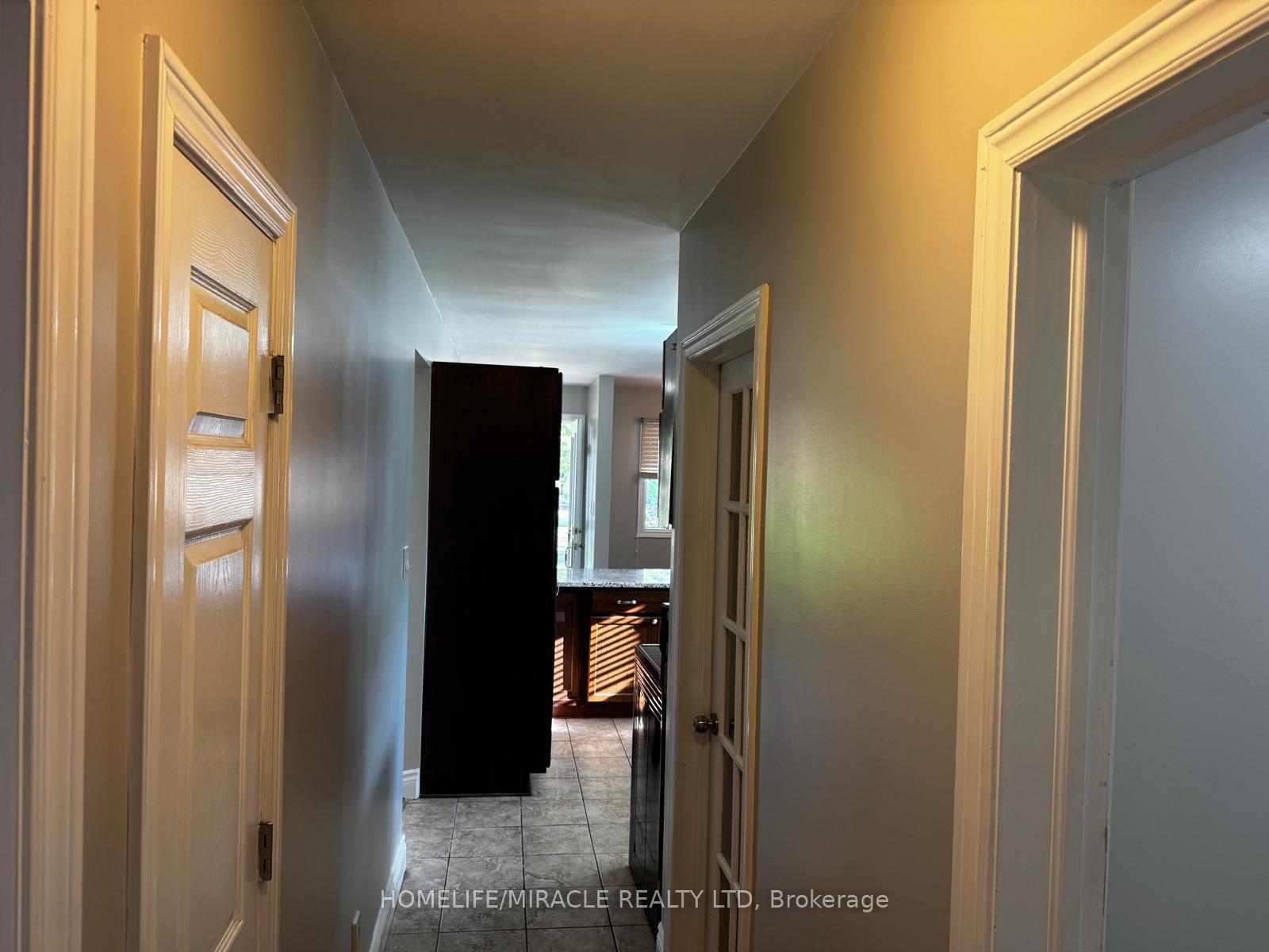 Photo 7 of 920 Willowdale Avenue, Oshawa, Donevan — HOMEH