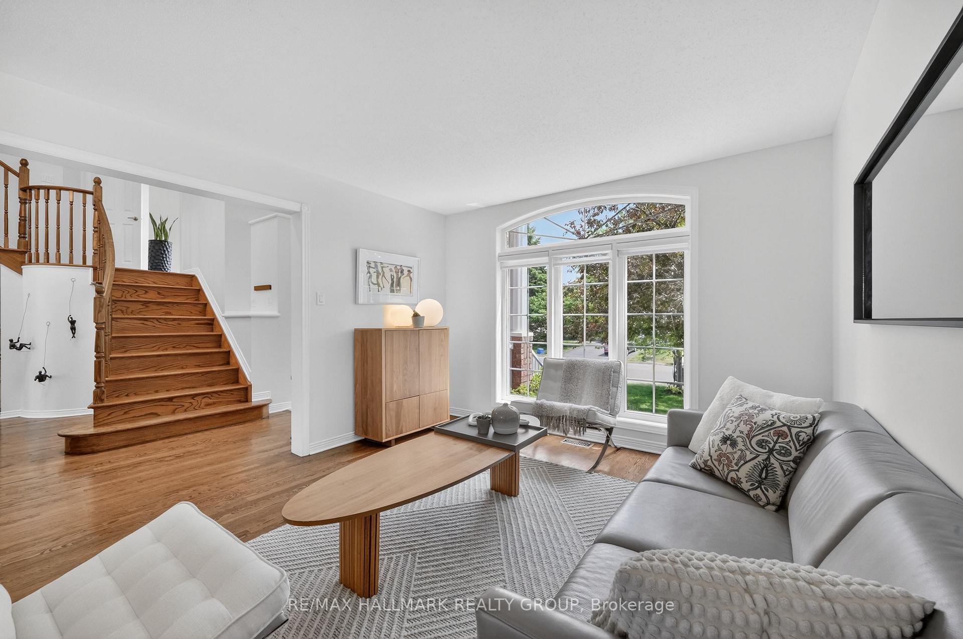 Photo 6 of 1091 Charest Way, Ottawa, Avalon East — HOMEH