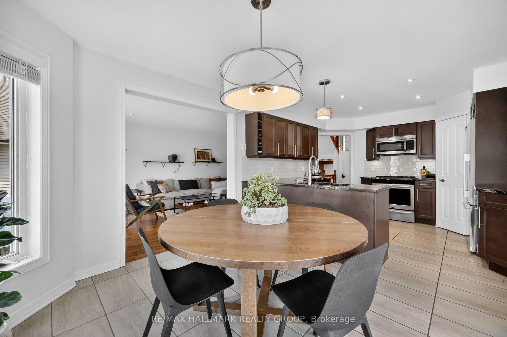 Photo 16 of 1091 Charest Way, Ottawa, Avalon East — HOMEH