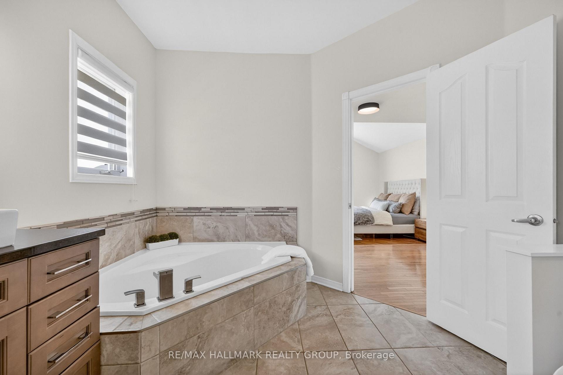 Photo 26 of 1091 Charest Way, Ottawa, Avalon East — HOMEH
