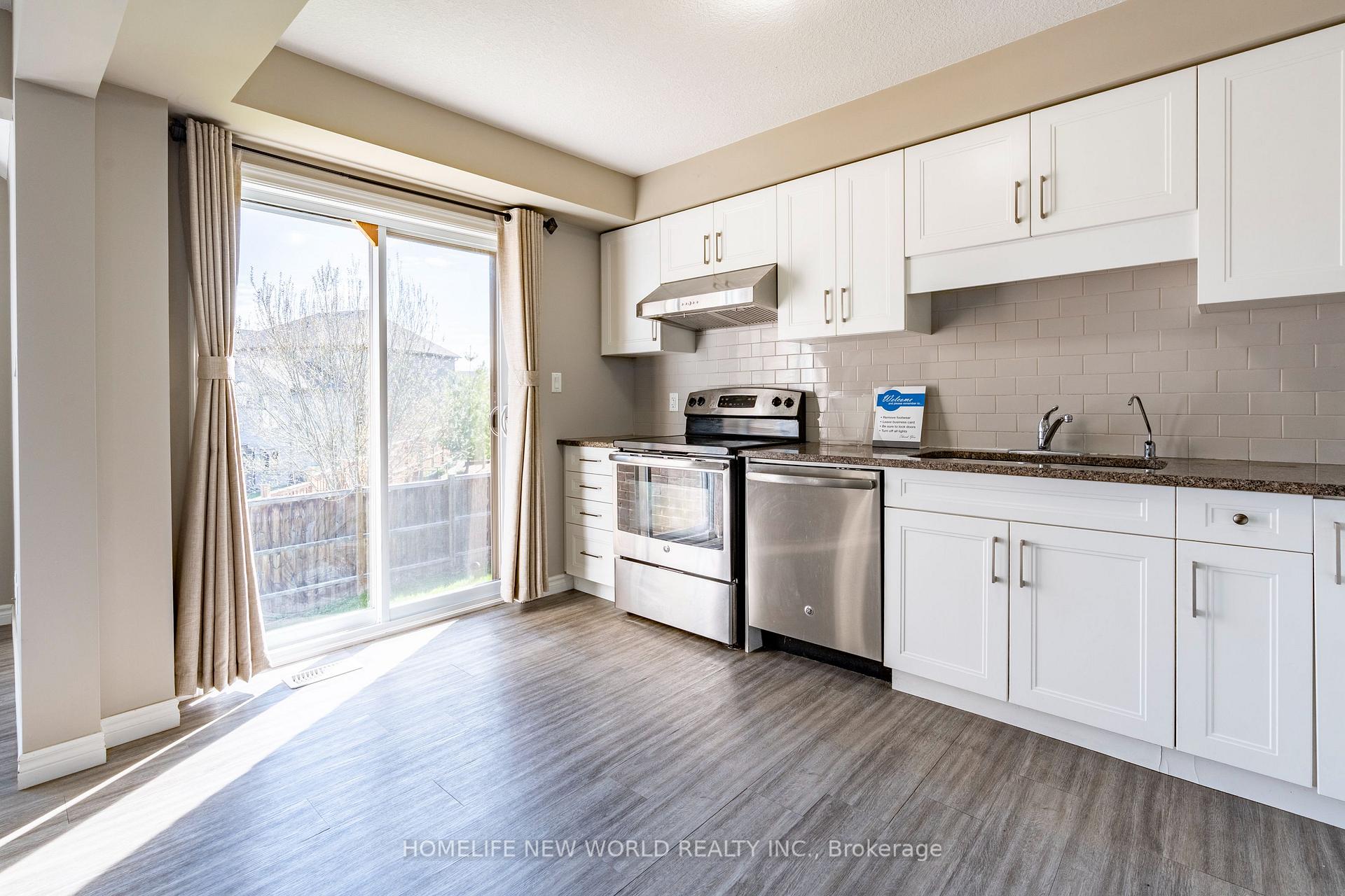 Photo 9 of 452 Avens Street, Waterloo, Columbia Forest/Clair Hills — HOMEH