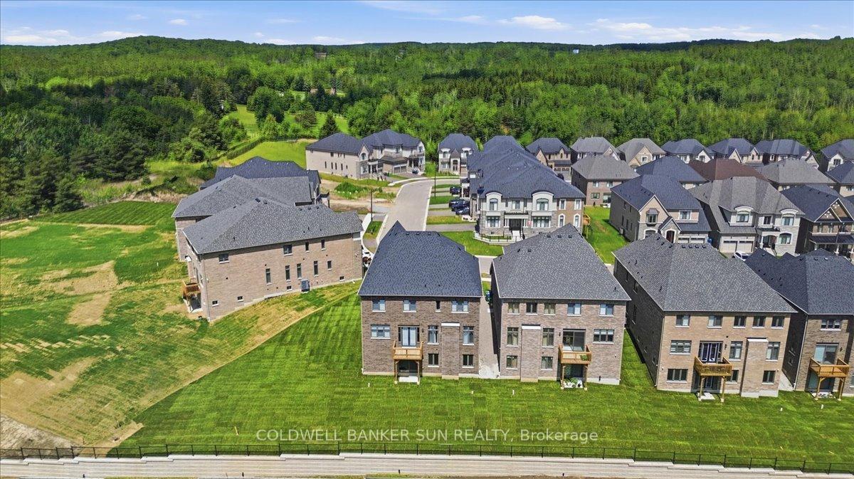 Photo 5 of 87 James Walker Avenue, Caledon, Caledon East — HOMEH