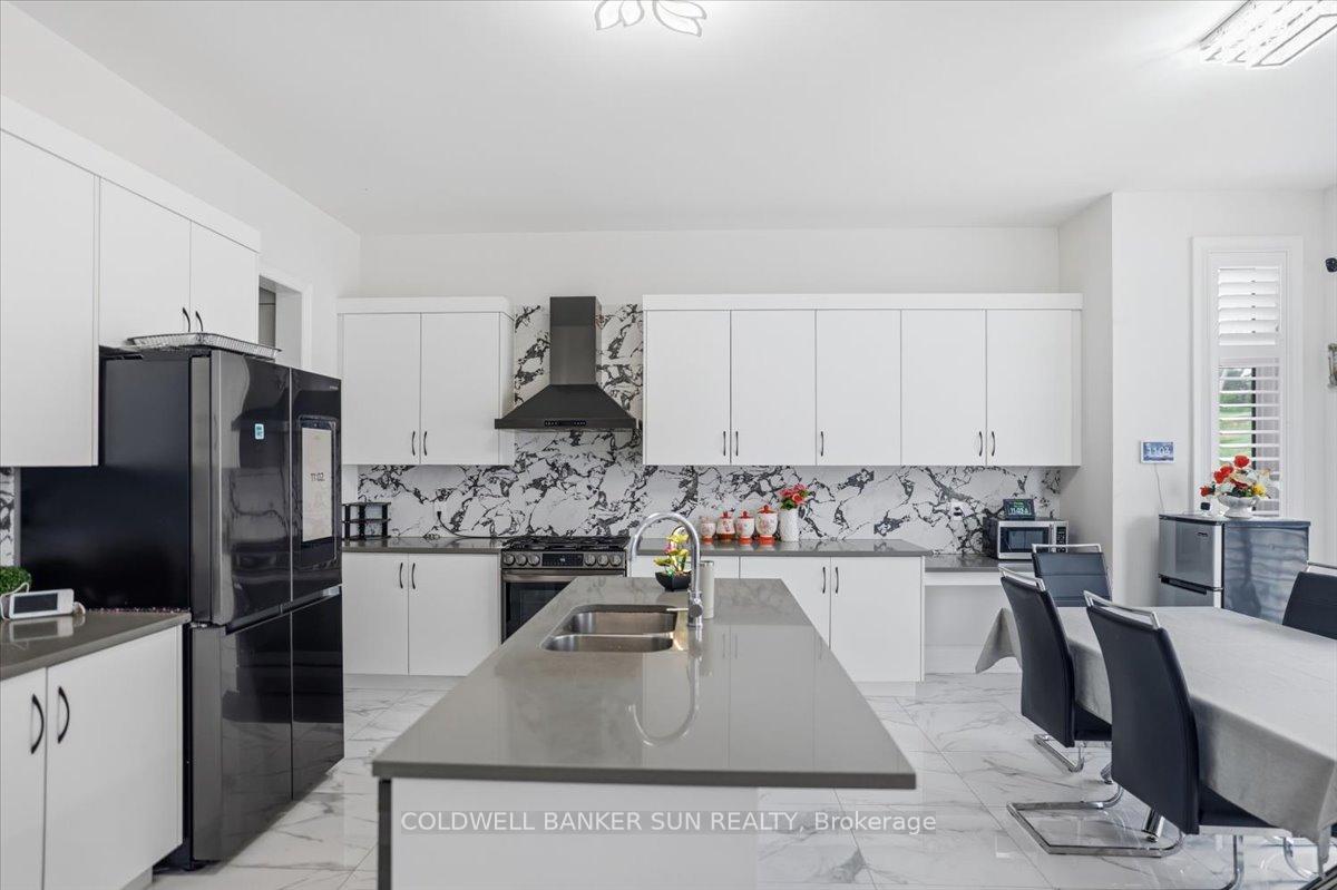 Photo 12 of 87 James Walker Avenue, Caledon, Caledon East — HOMEH