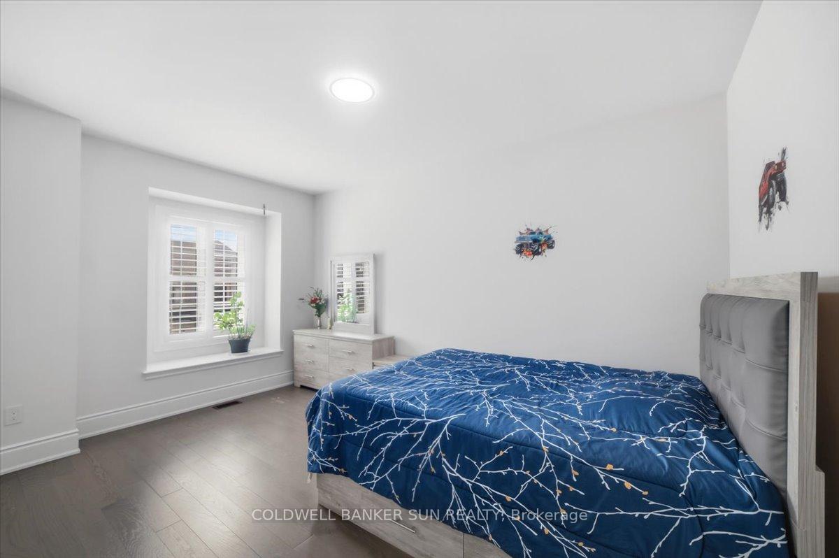 Photo 32 of 87 James Walker Avenue, Caledon, Caledon East — HOMEH
