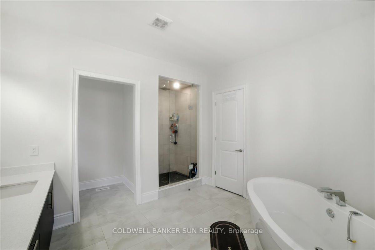 Photo 43 of 87 James Walker Avenue, Caledon, Caledon East — HOMEH