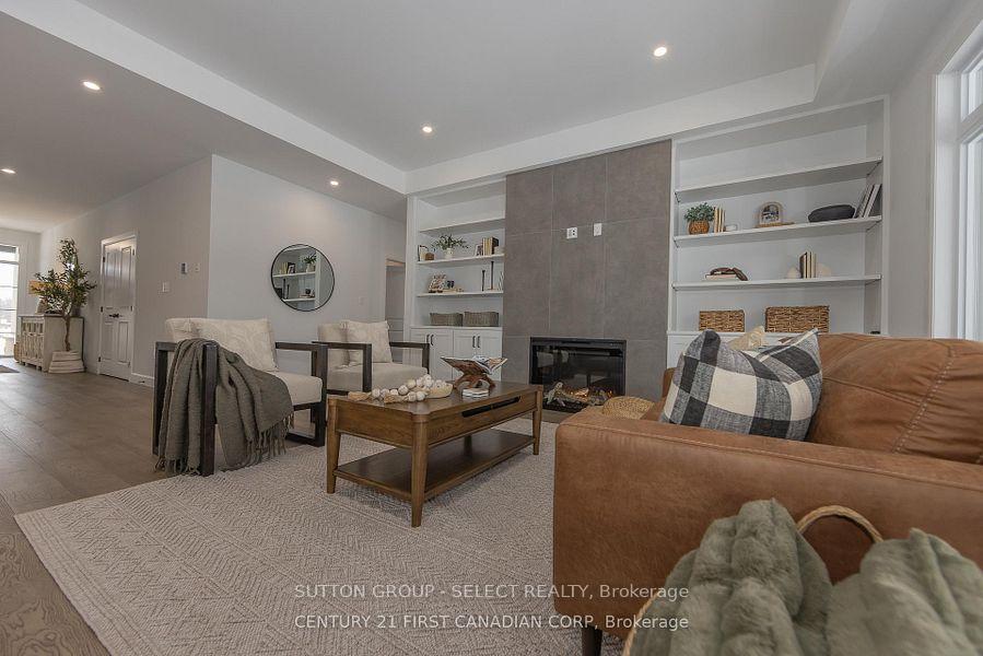 Photo 5 of 4386 Green Bend Road, London, South V — HOMEH