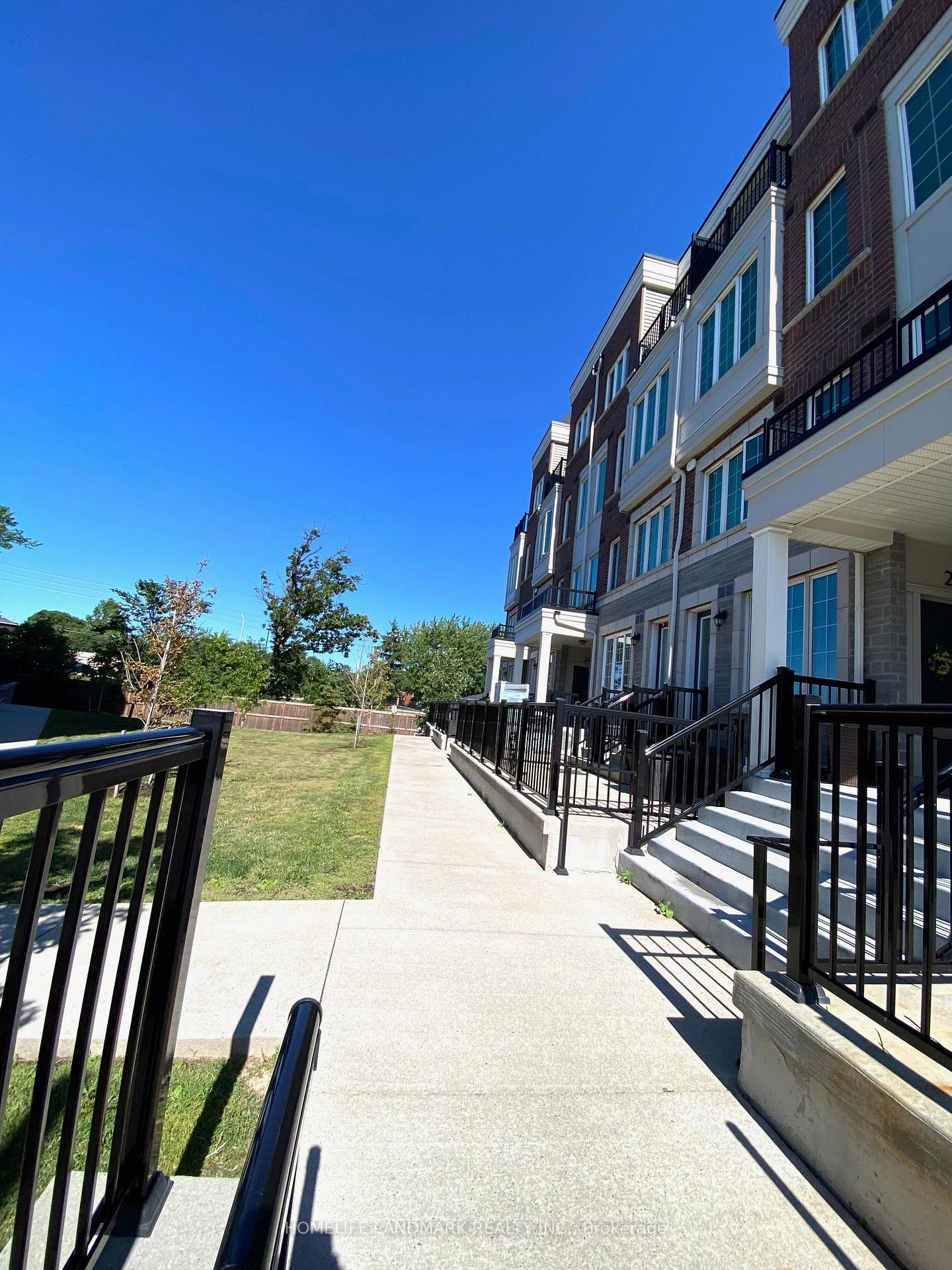 Photo 7 of Unit 21, 2199 Lillykin Street, Oakville, River Oaks — HOMEH